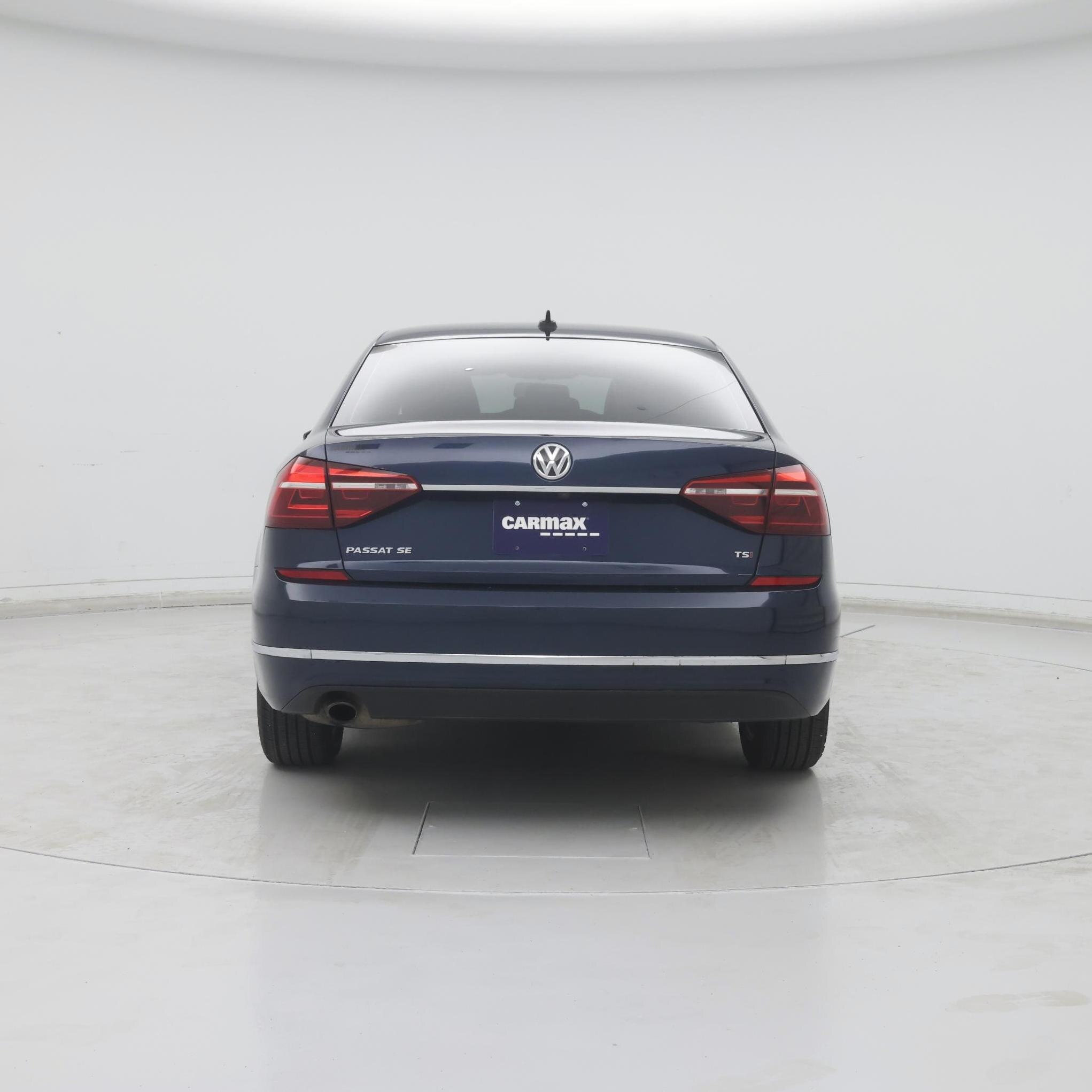 Thumbnail: 2018 Volkswagen Passat - 6