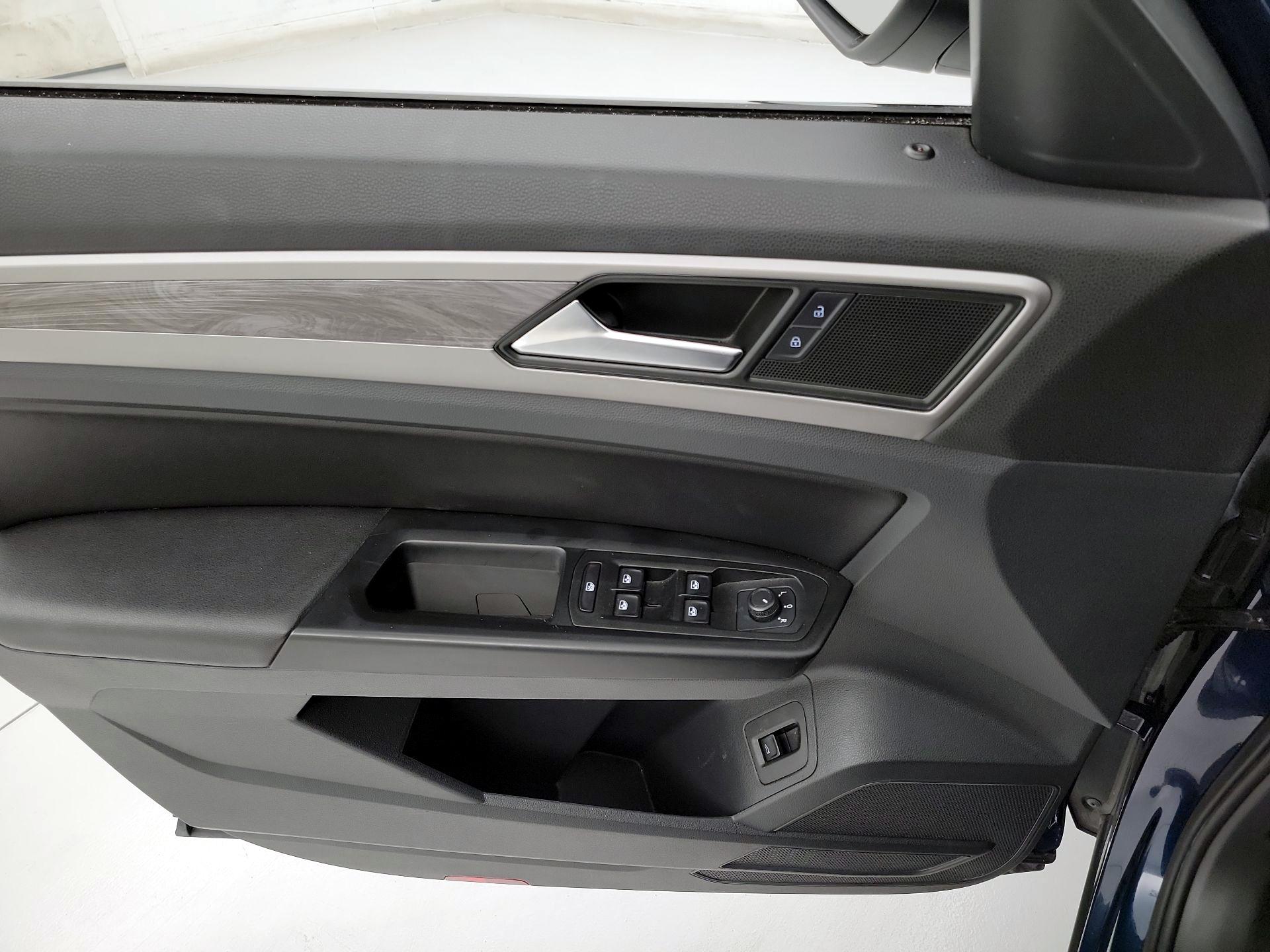 Thumbnail: 2020 Volkswagen Atlas - 12