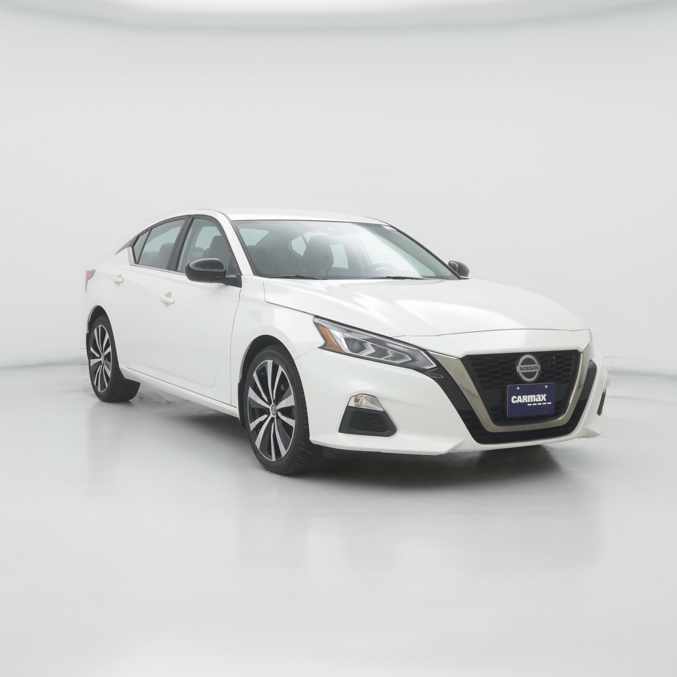 Thumbnail: 2022 Nissan Altima - 1