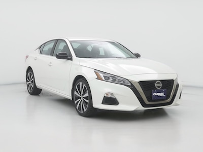 2022 Nissan Altima SR