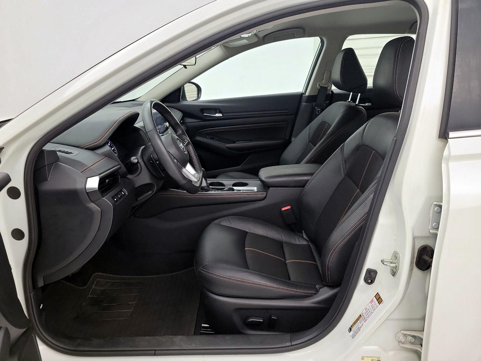 Thumbnail: 2022 Nissan Altima - 11