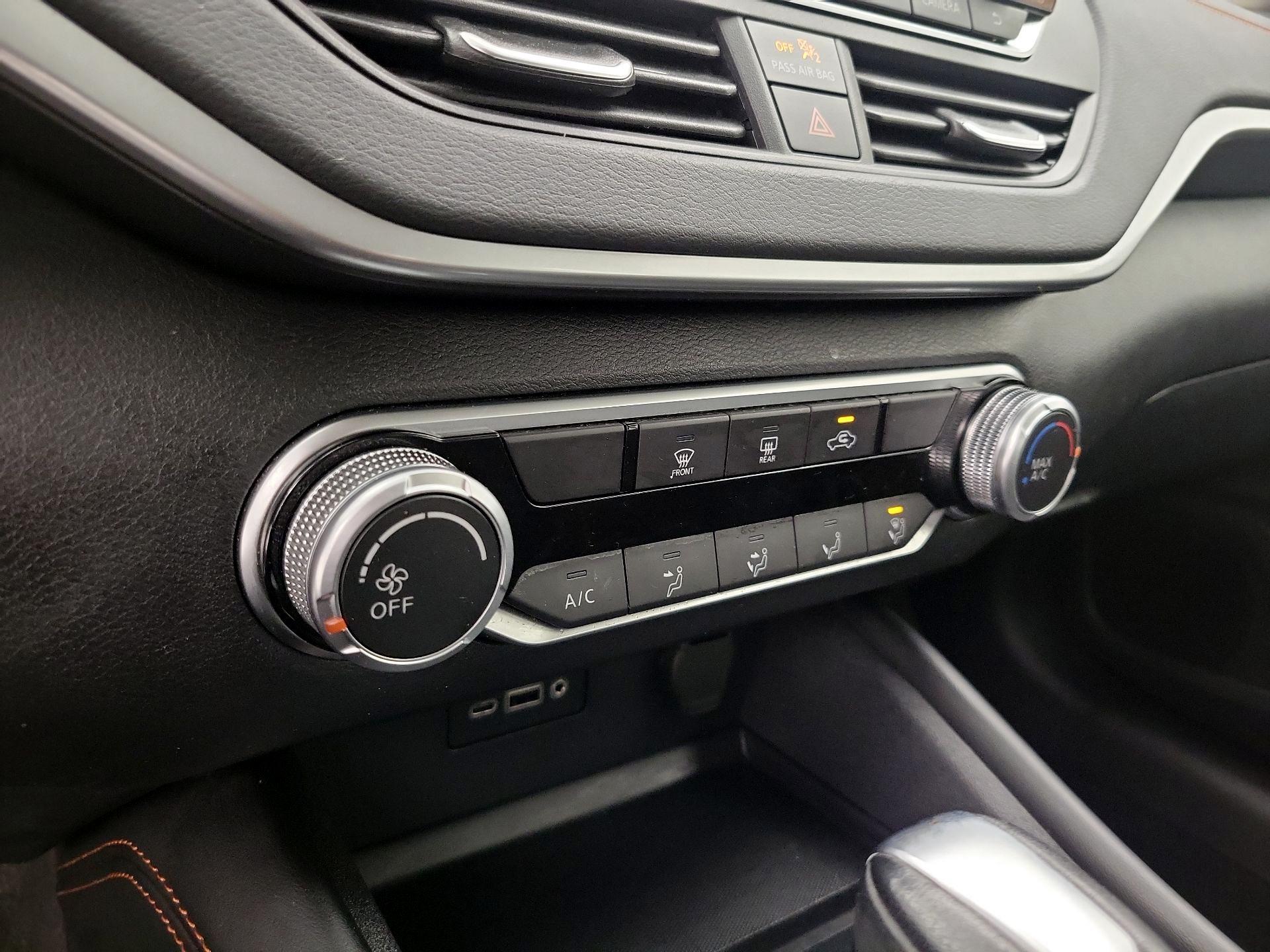 Thumbnail: 2022 Nissan Altima - 16