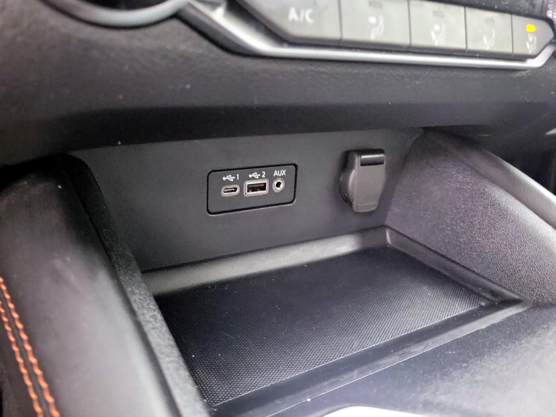 Thumbnail: 2022 Nissan Altima - 18