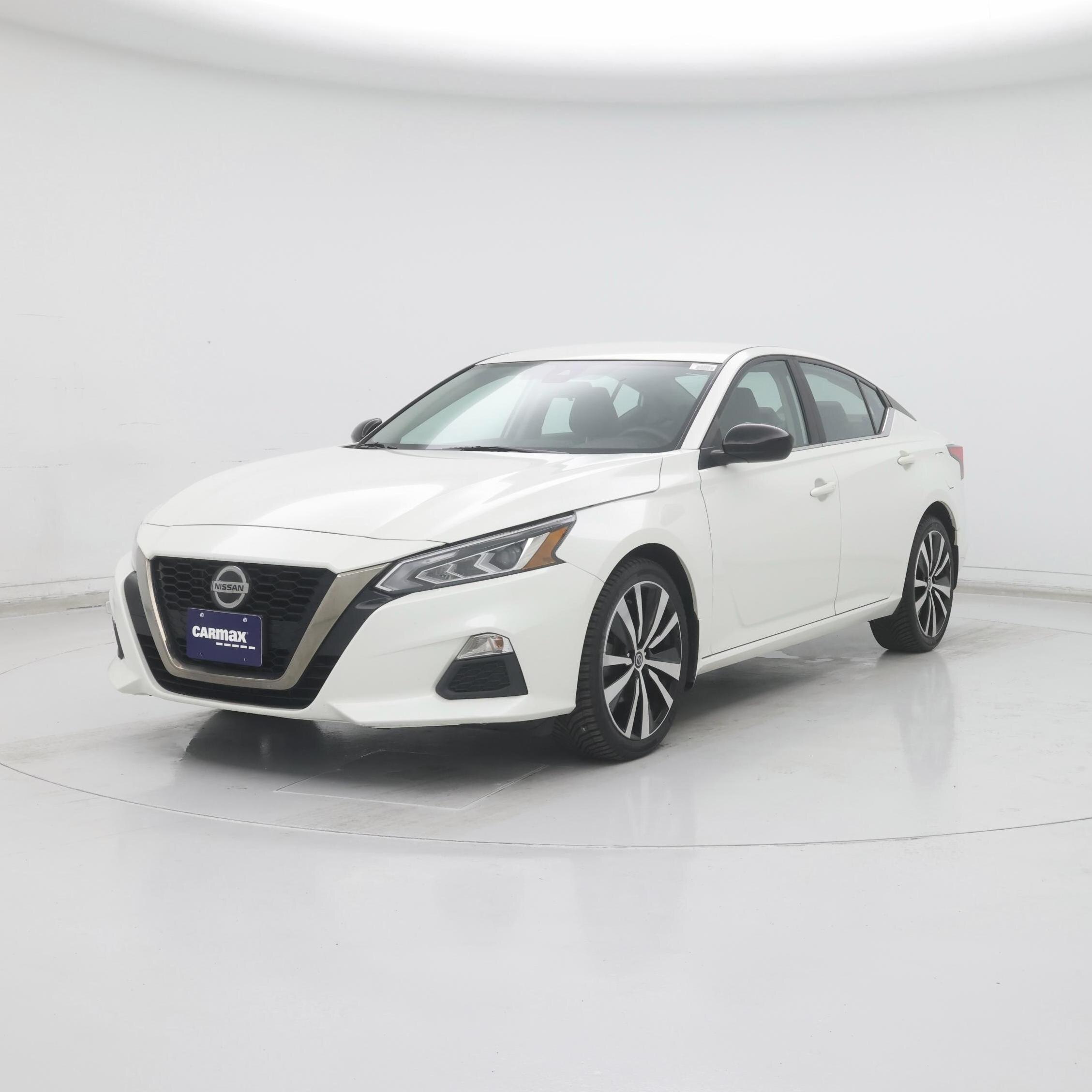Thumbnail: 2022 Nissan Altima - 4