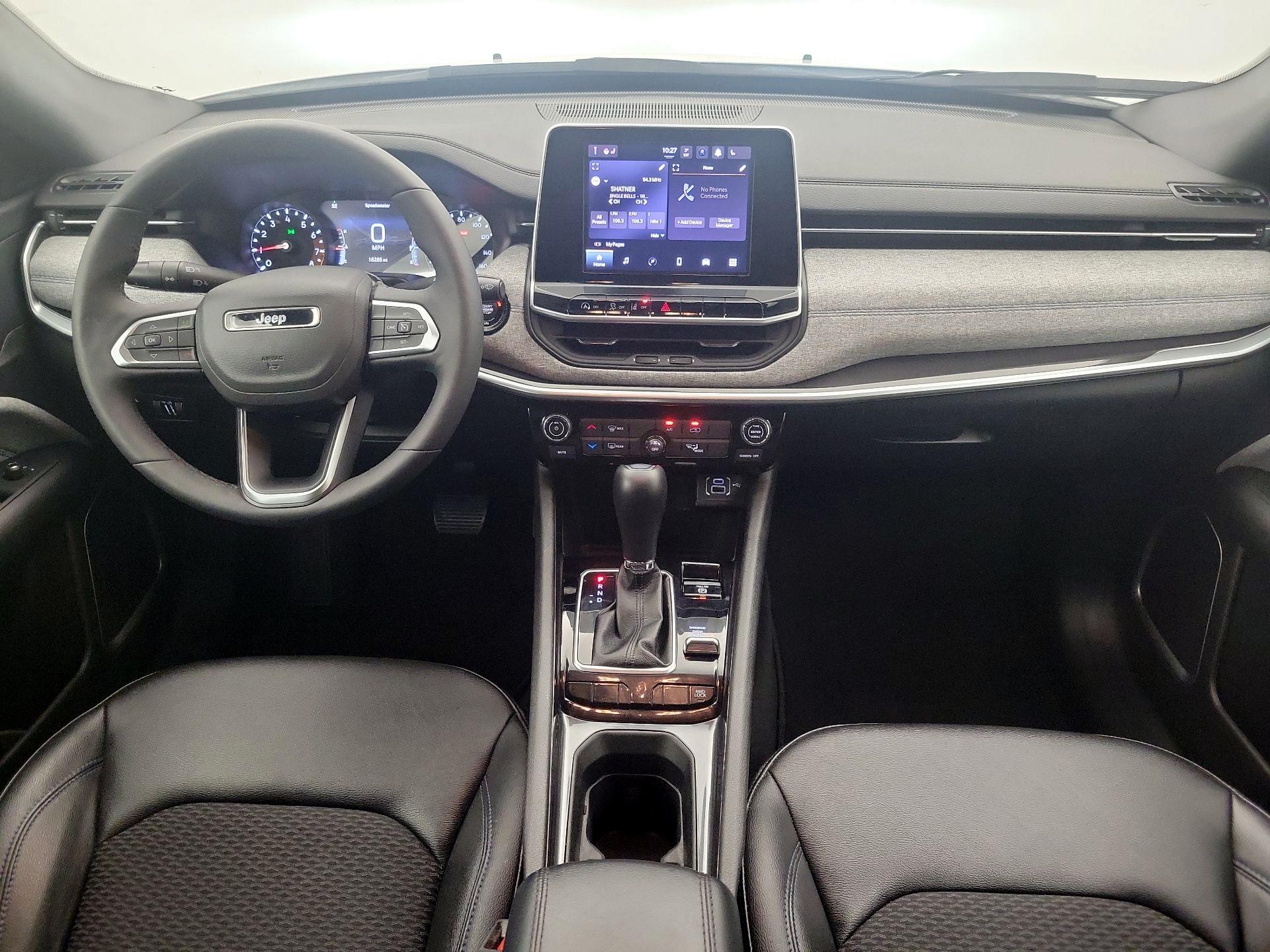 Thumbnail: 2025 Jeep Compass - 9