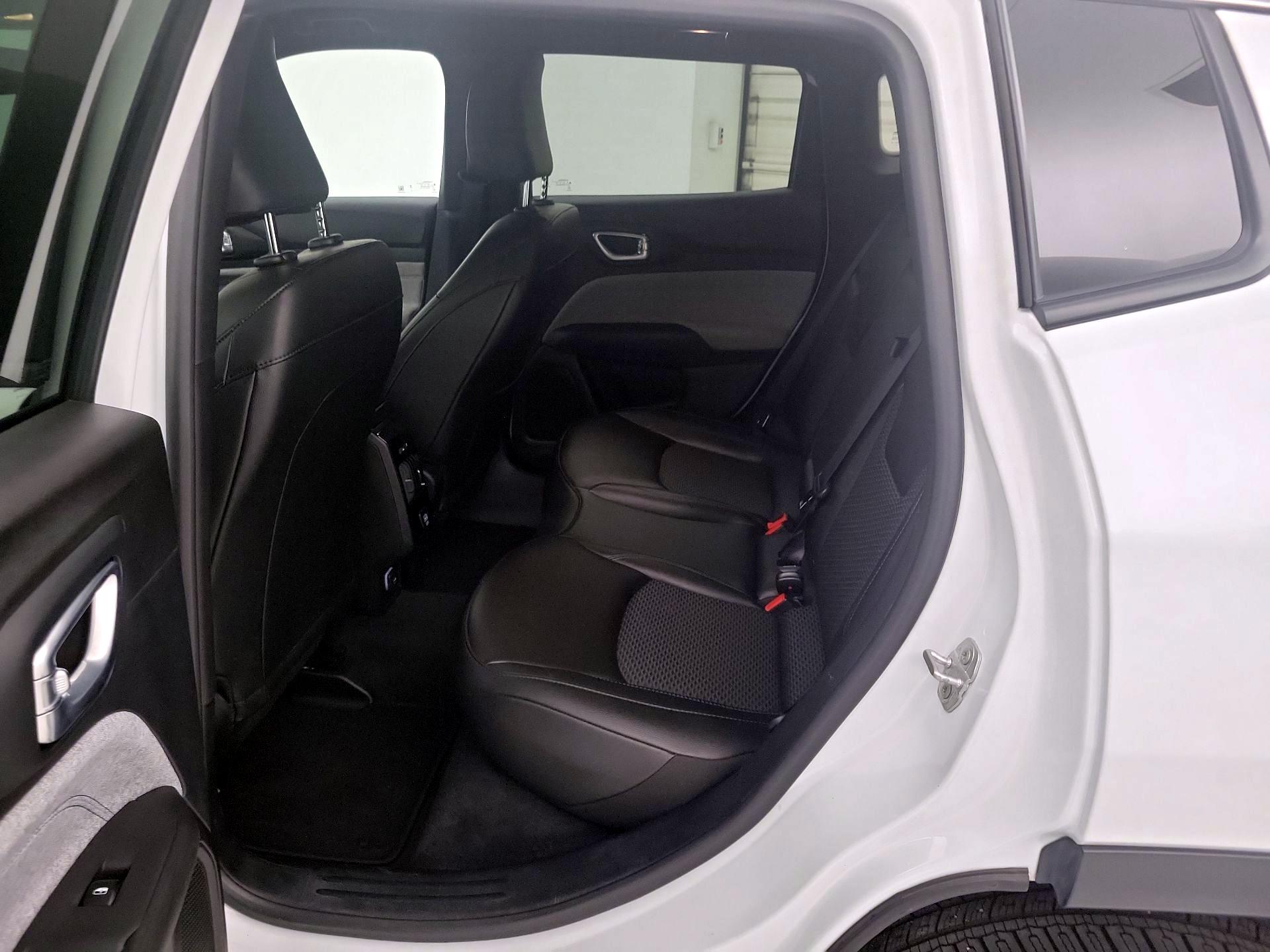 Thumbnail: 2025 Jeep Compass - 19