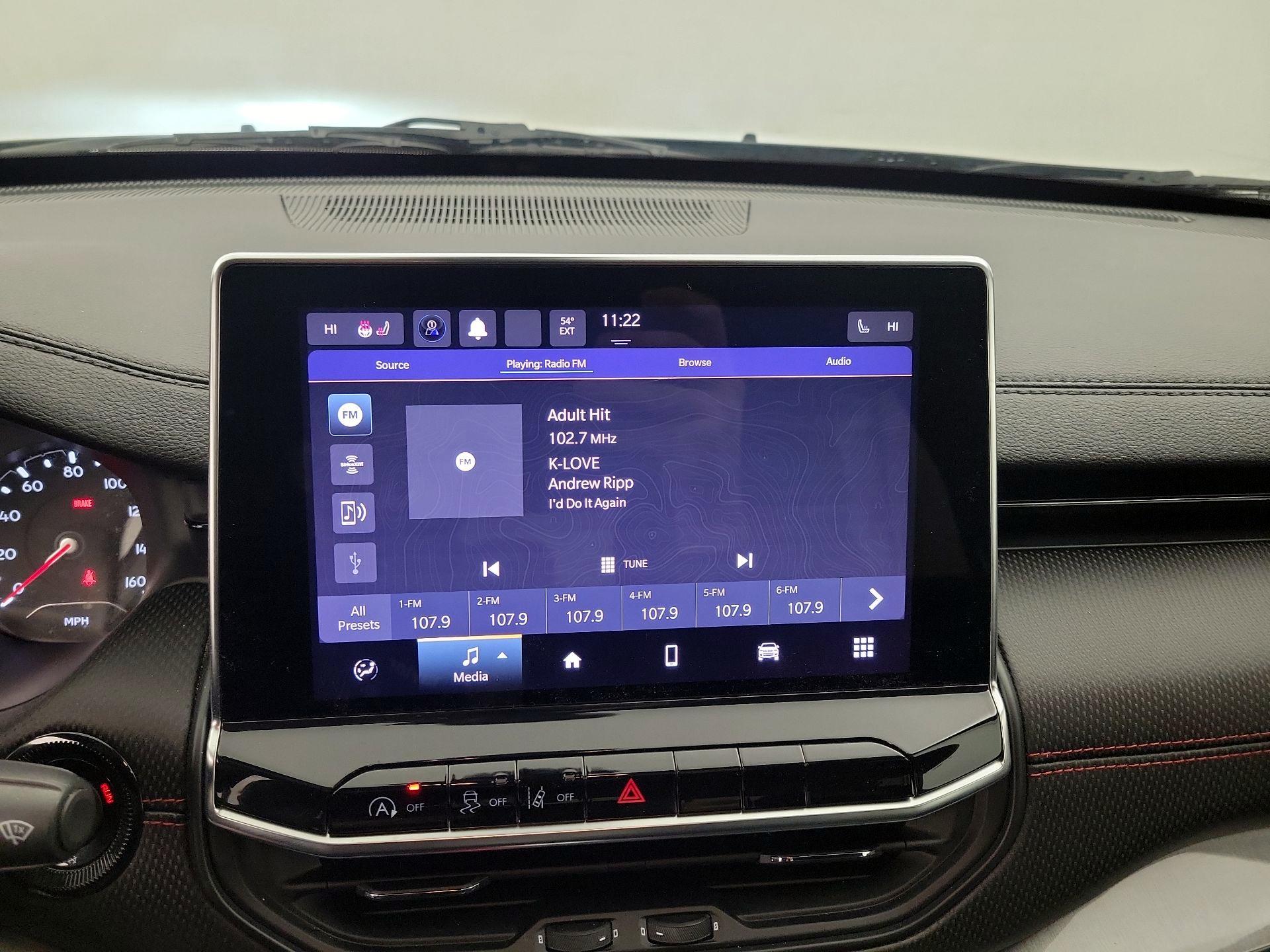 Thumbnail: 2023 Jeep Compass - 15