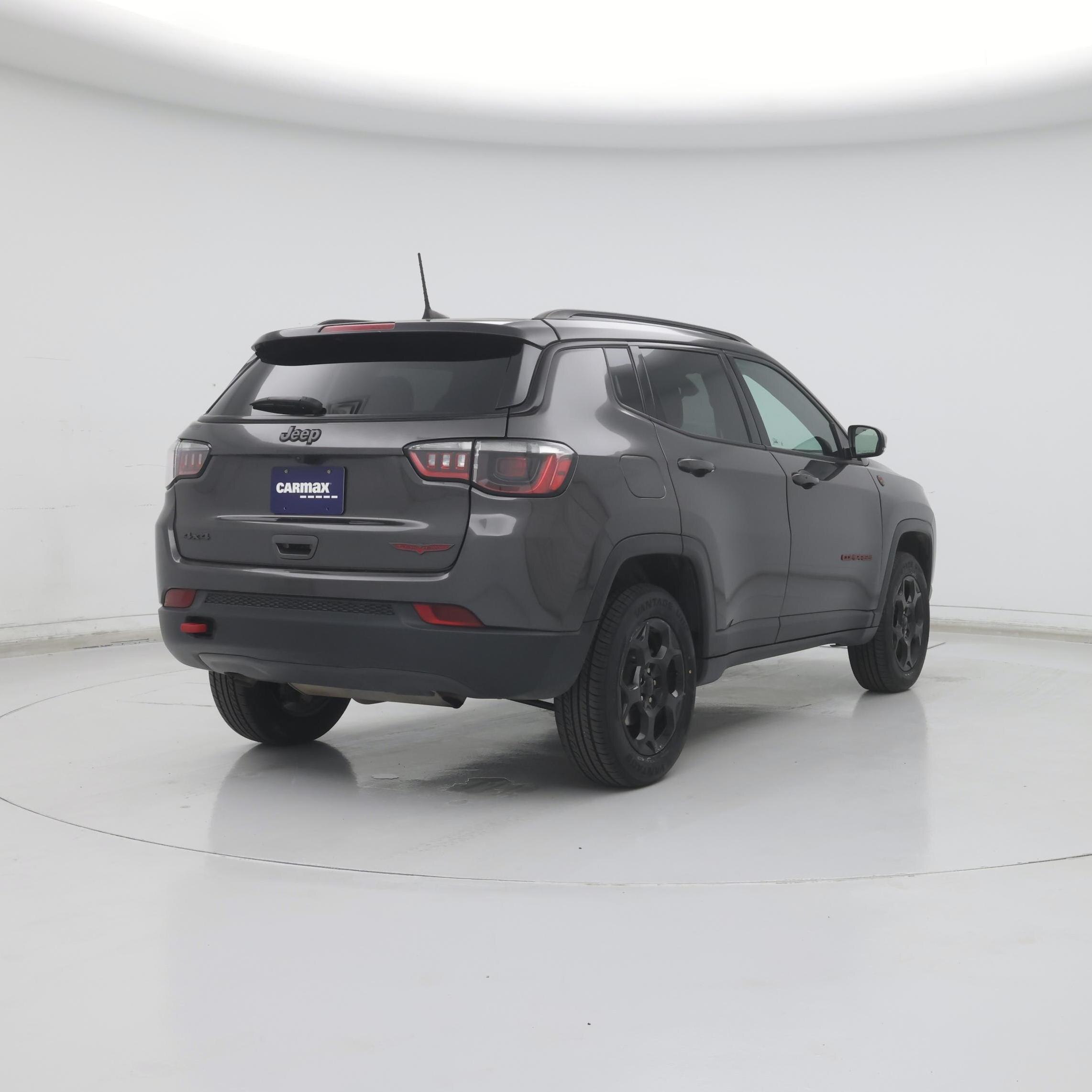 Thumbnail: 2023 Jeep Compass - 8