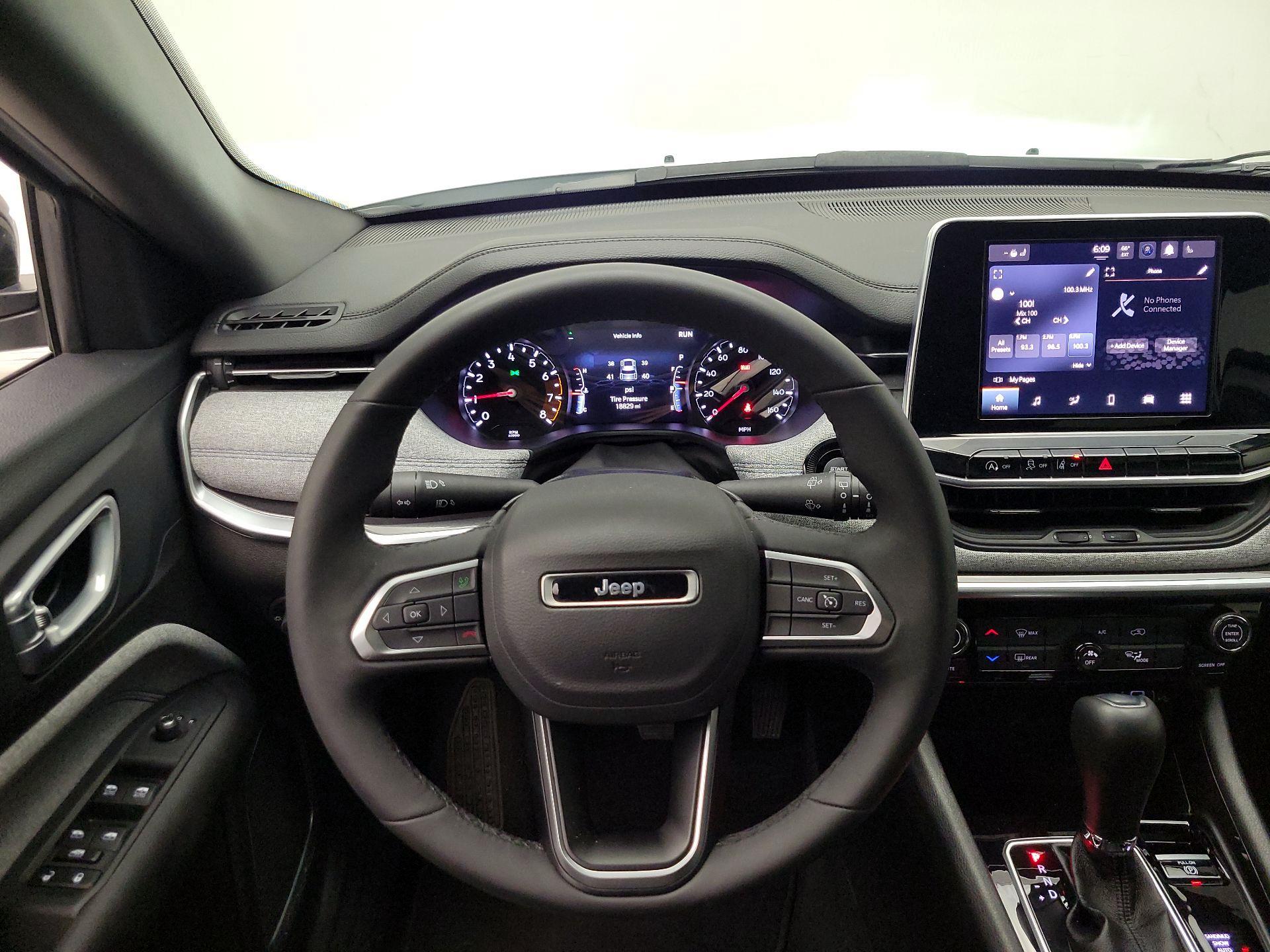 Thumbnail: 2025 Jeep Compass - 10