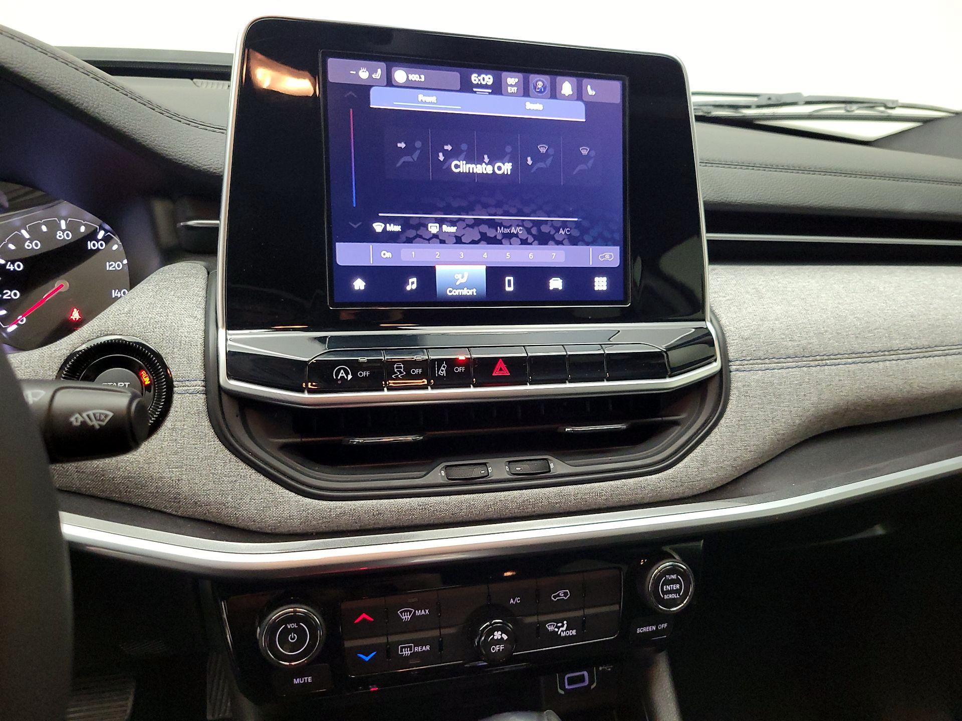 Thumbnail: 2025 Jeep Compass - 16