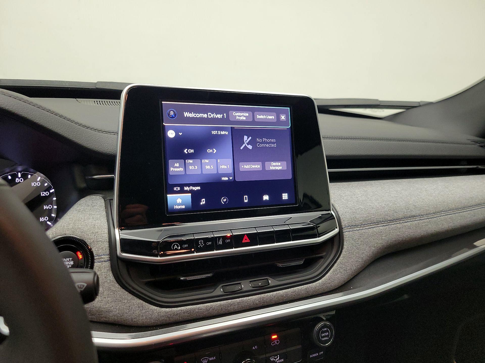 Thumbnail: 2025 Jeep Compass - 15