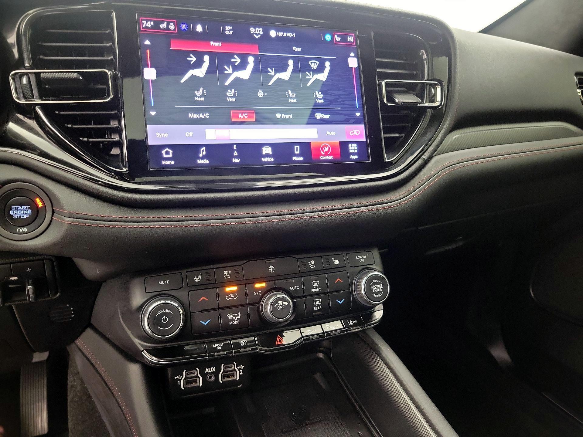 Thumbnail: 2022 Dodge Durango - 17