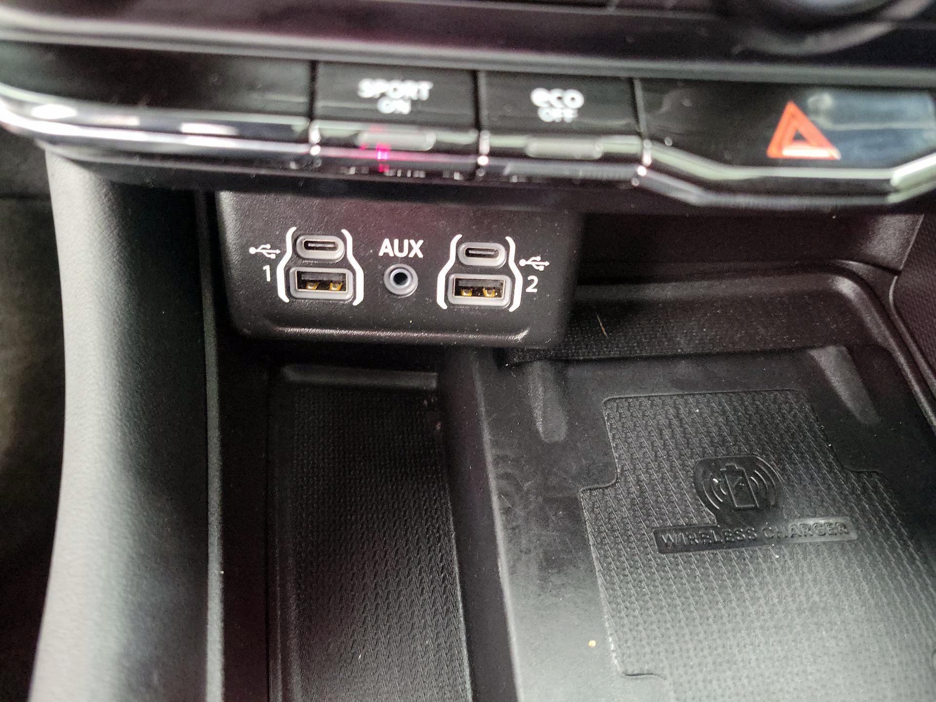 Thumbnail: 2022 Dodge Durango - 19