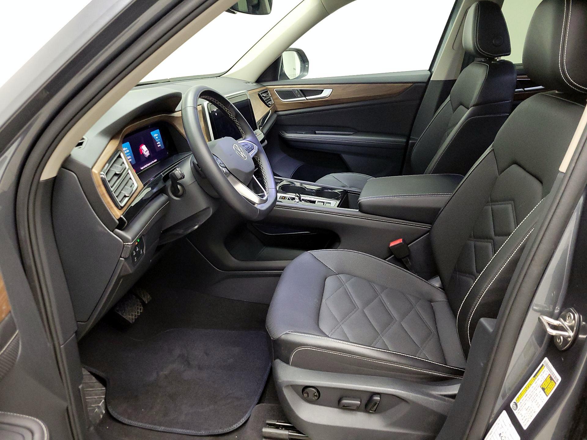 Thumbnail: 2025 Volkswagen Atlas - 11