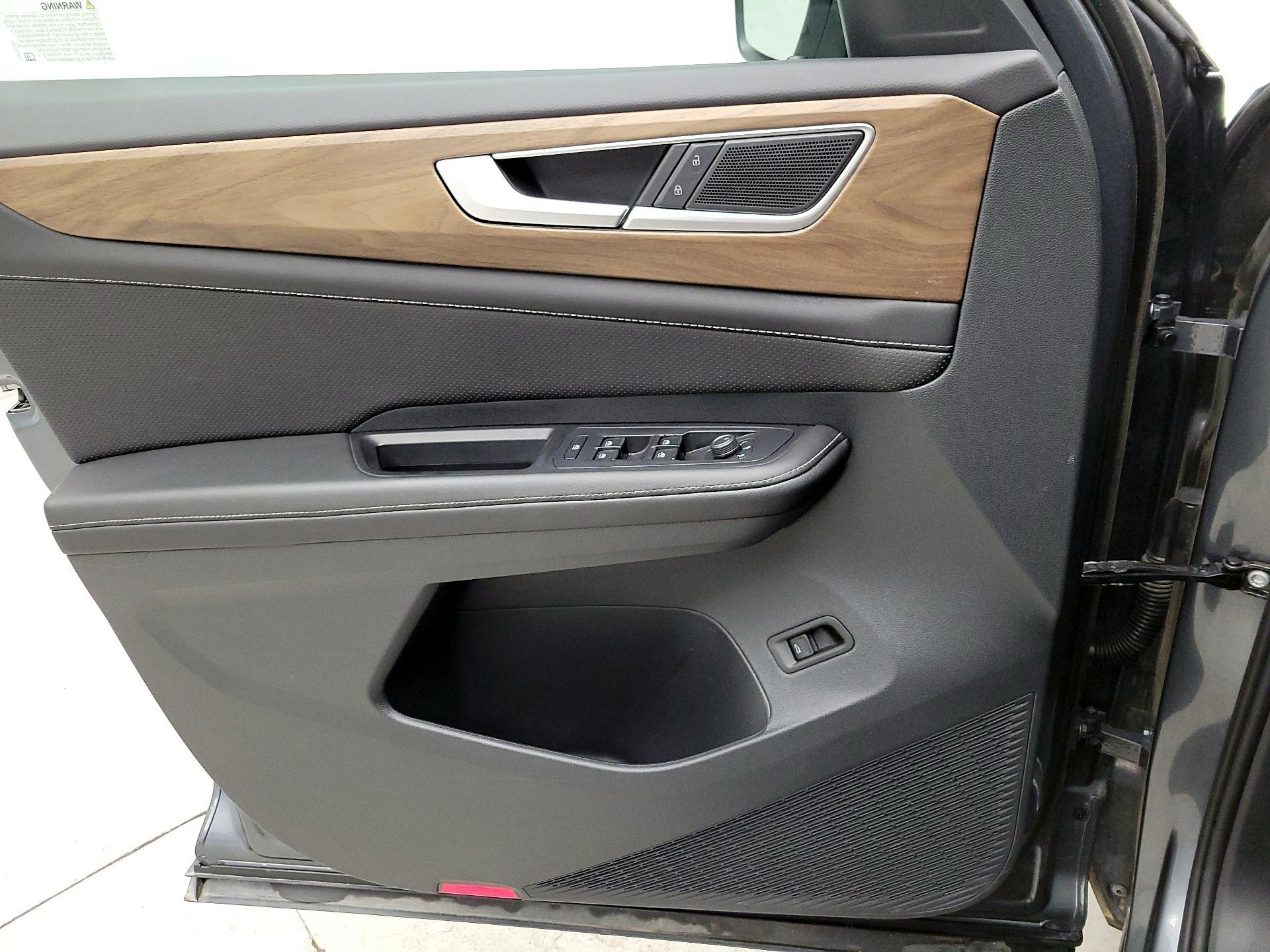 Thumbnail: 2025 Volkswagen Atlas - 12