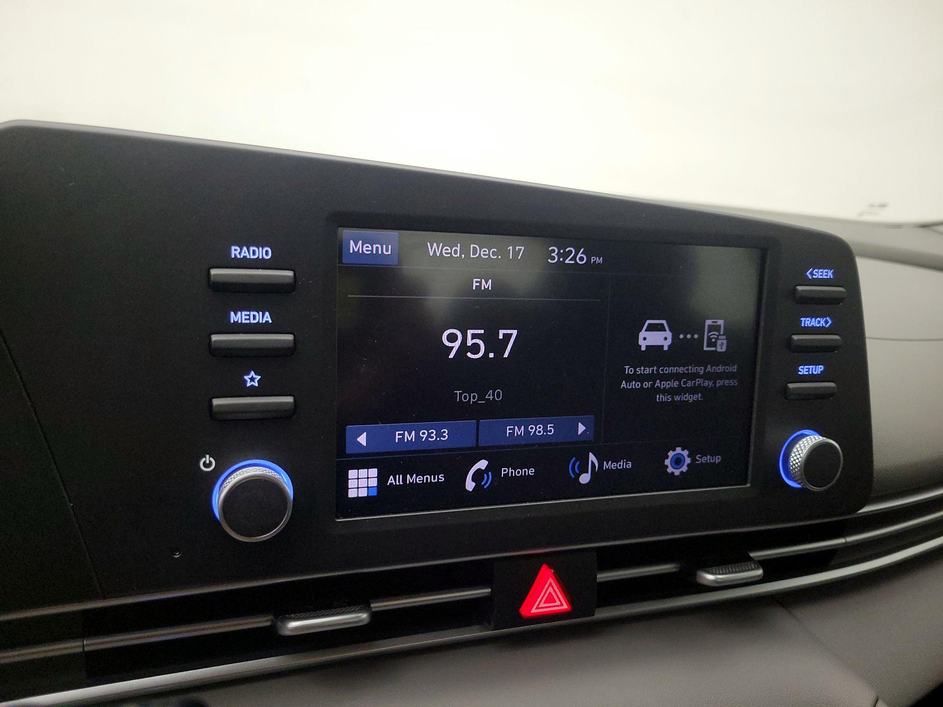 Thumbnail: 2025 Hyundai Elantra - 15