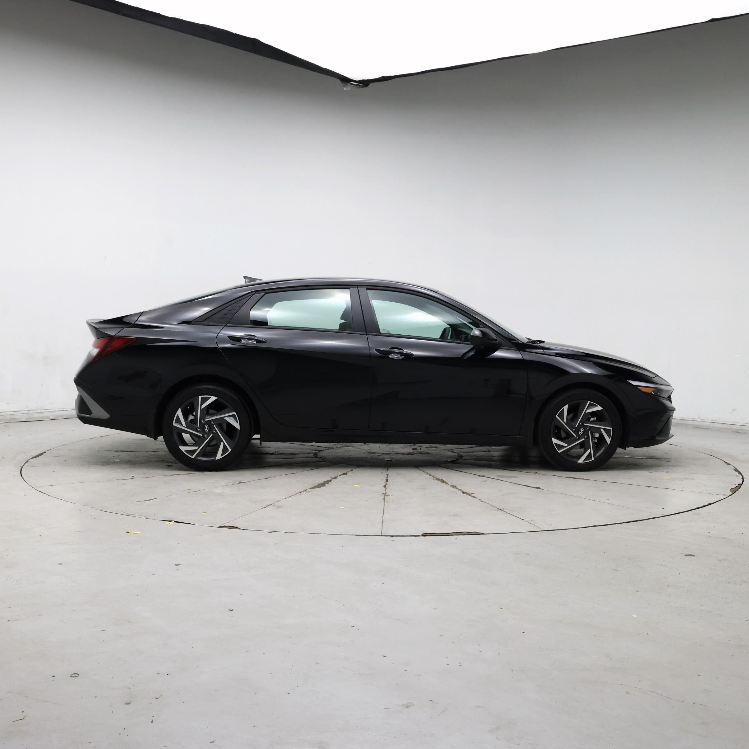 Thumbnail: 2025 Hyundai Elantra - 7