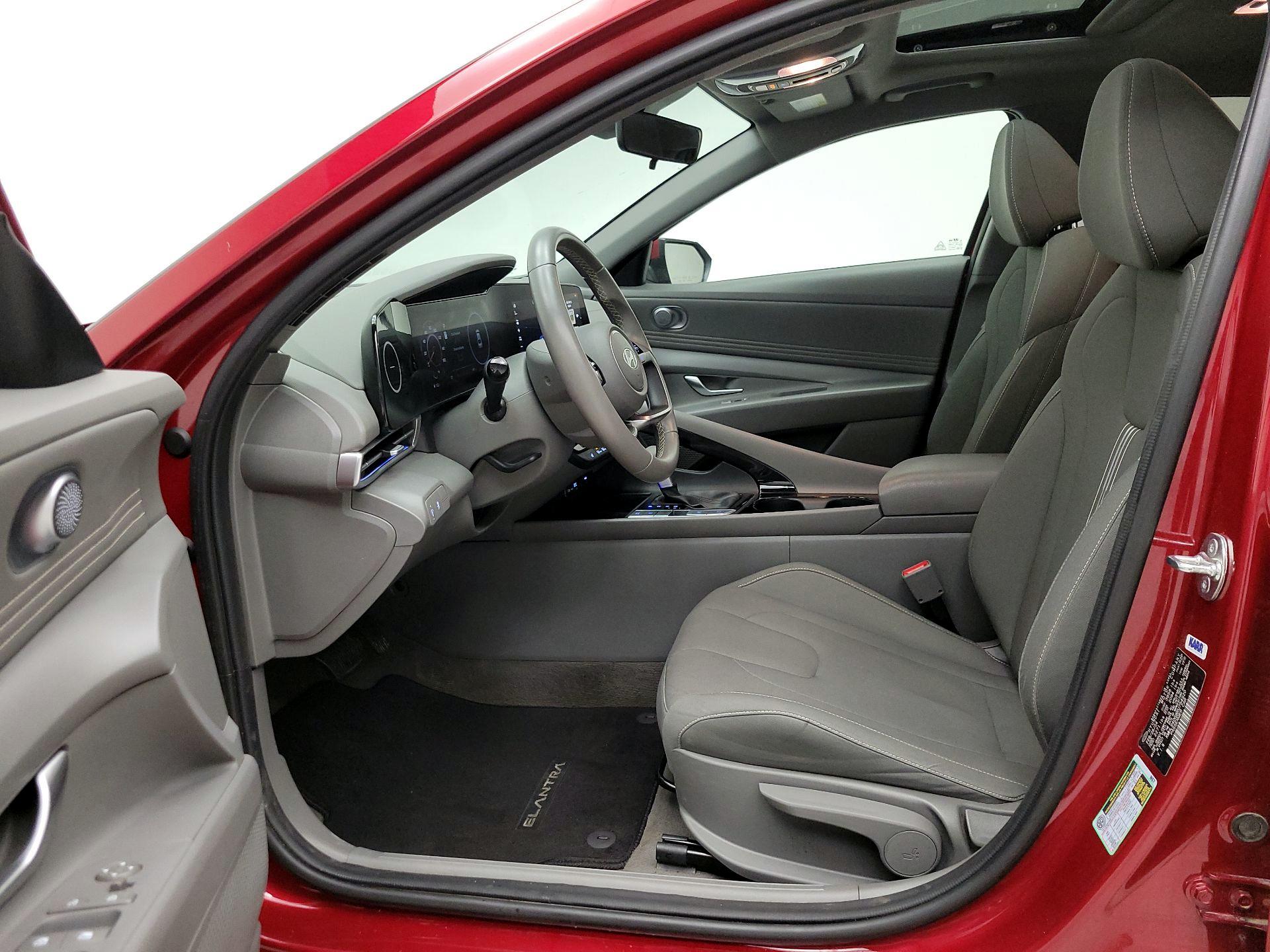 Thumbnail: 2024 Hyundai Elantra - 11