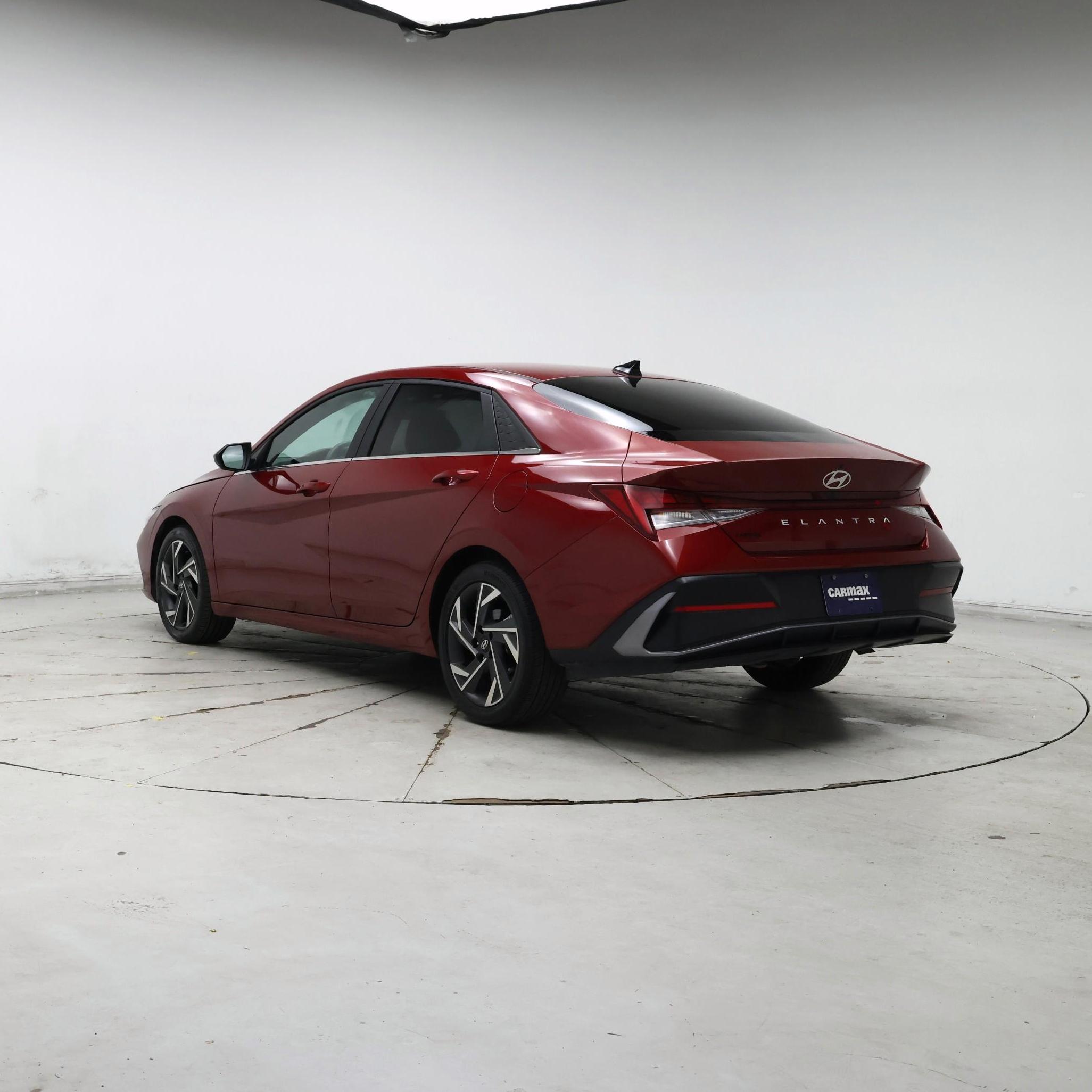 Thumbnail: 2024 Hyundai Elantra - 2