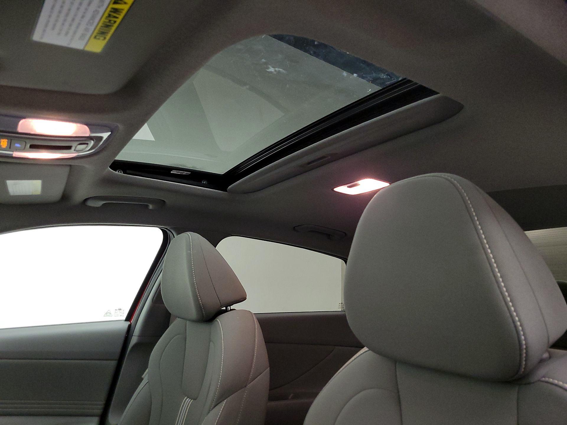 Thumbnail: 2024 Hyundai Elantra - 20