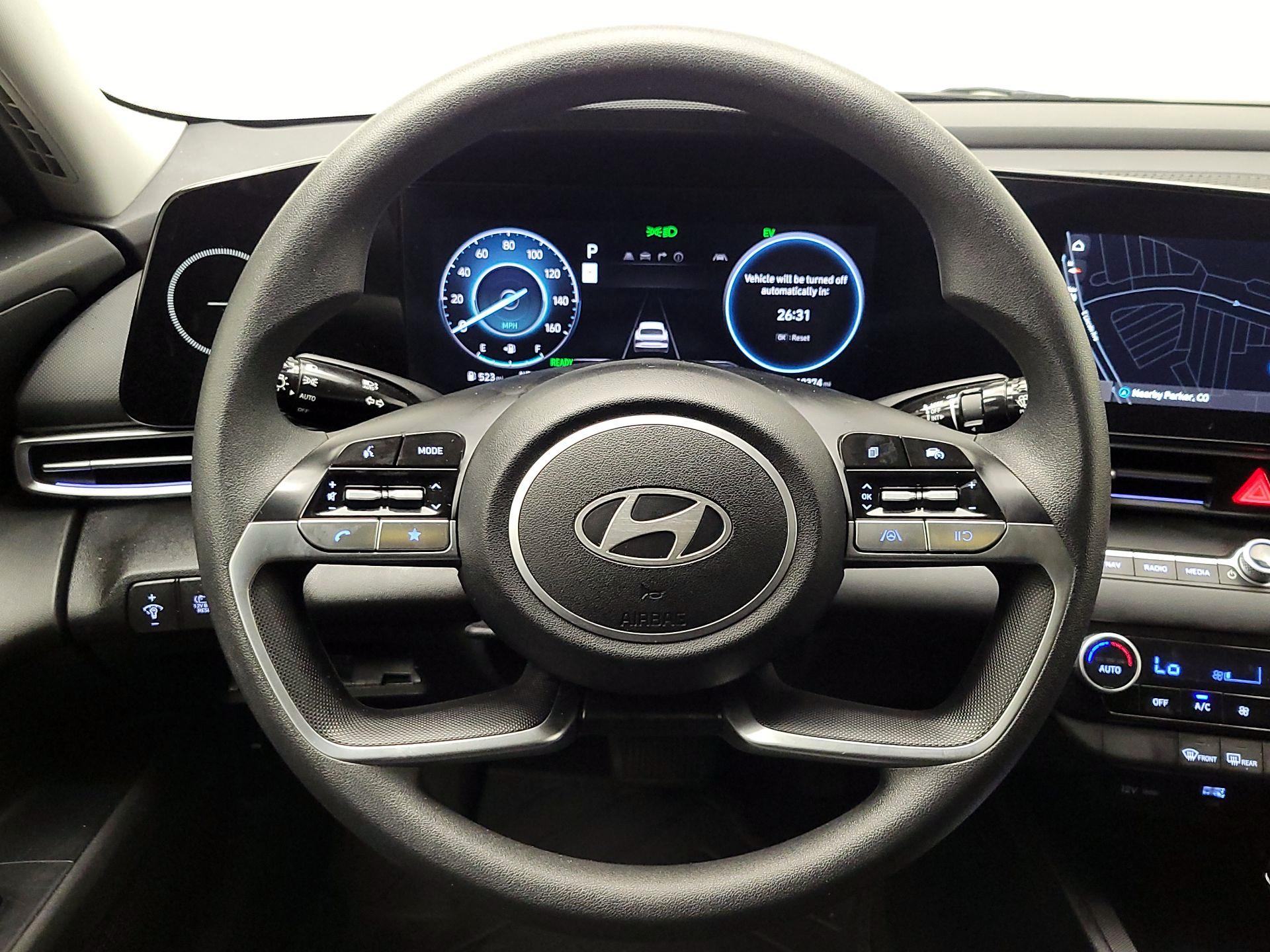 Thumbnail: 2024 Hyundai Elantra - 10