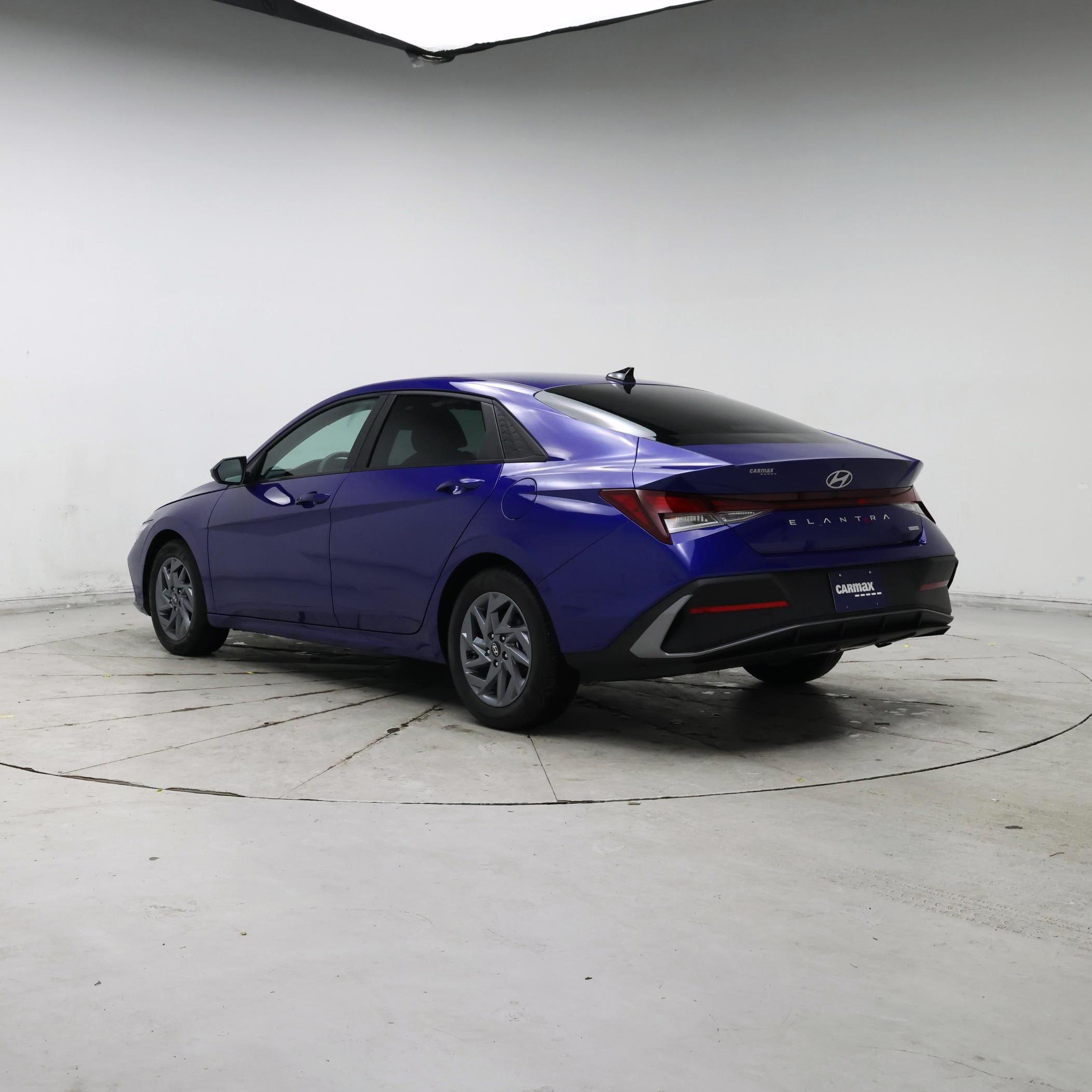 Thumbnail: 2024 Hyundai Elantra - 2