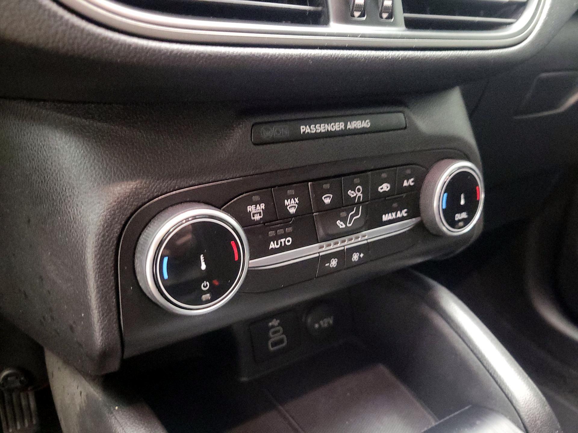 Thumbnail: 2024 Ford Escape - 16