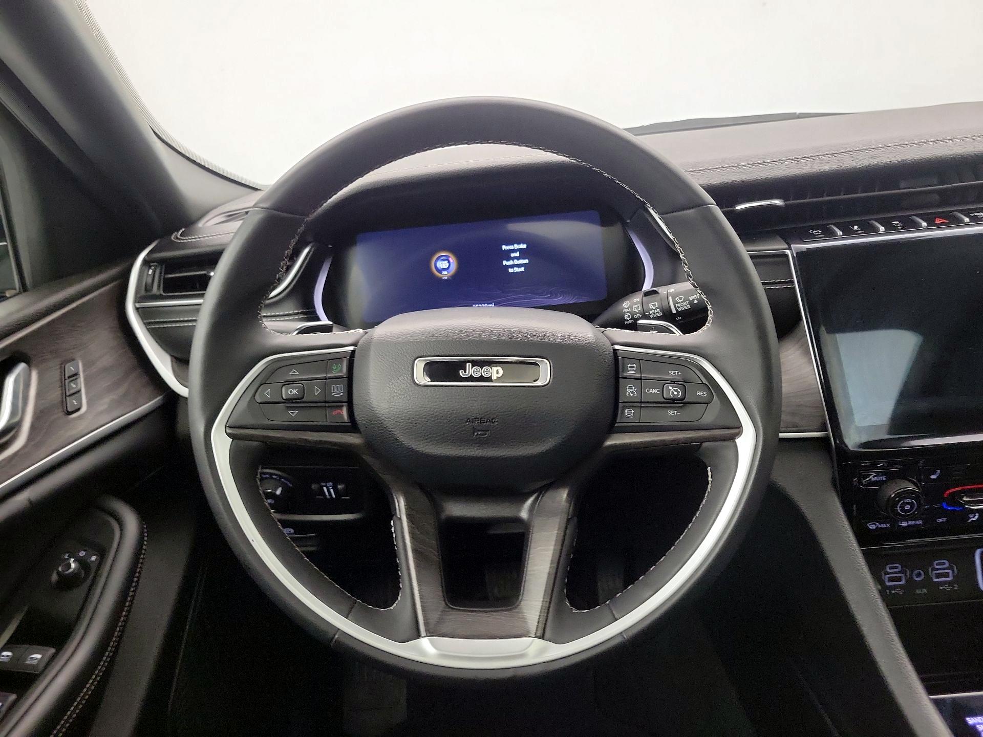 Thumbnail: 2024 Jeep Grand Cherokee - 10