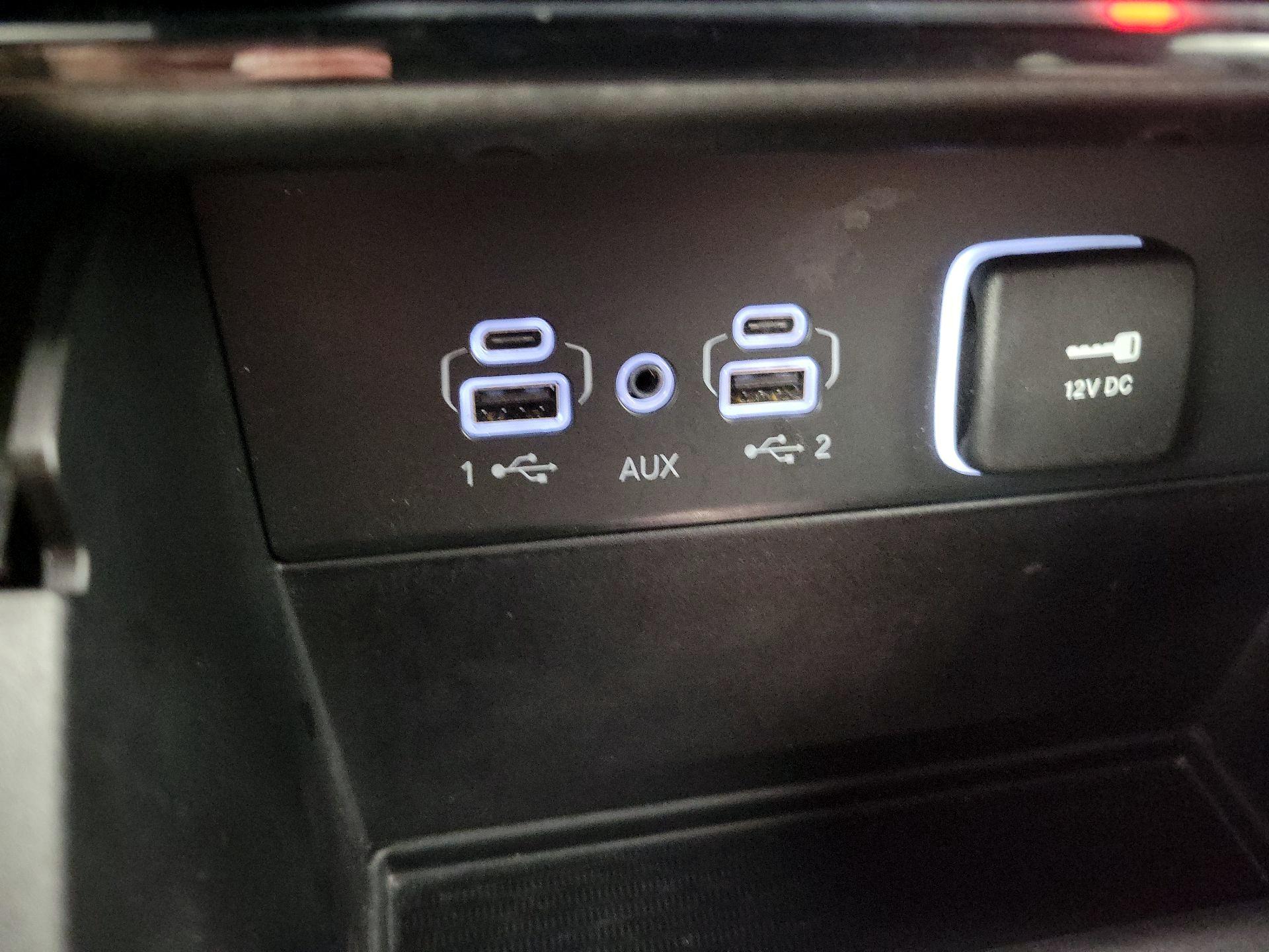 Thumbnail: 2024 Jeep Grand Cherokee - 19