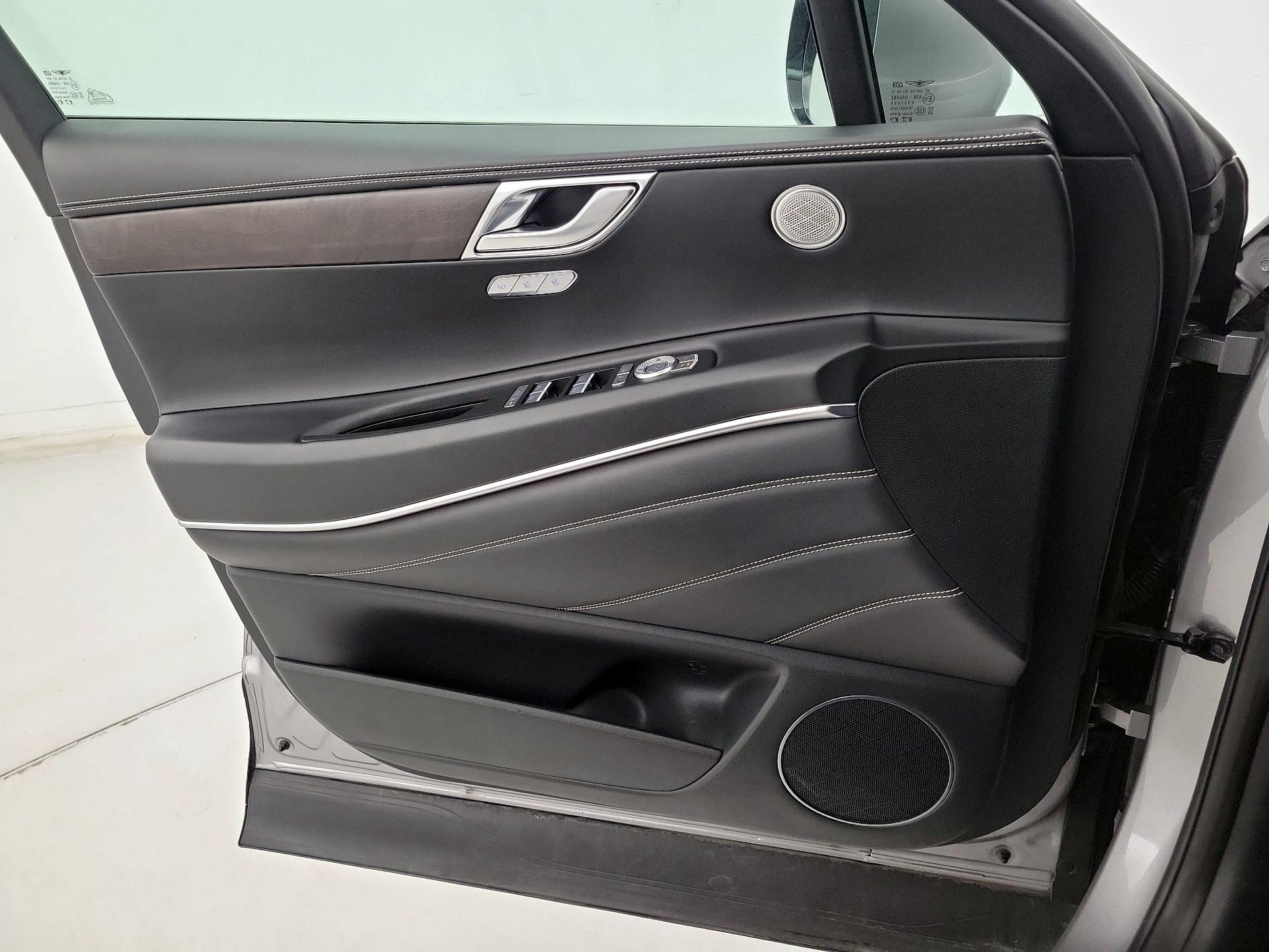 Thumbnail: 2024 Genesis GV80 - 12