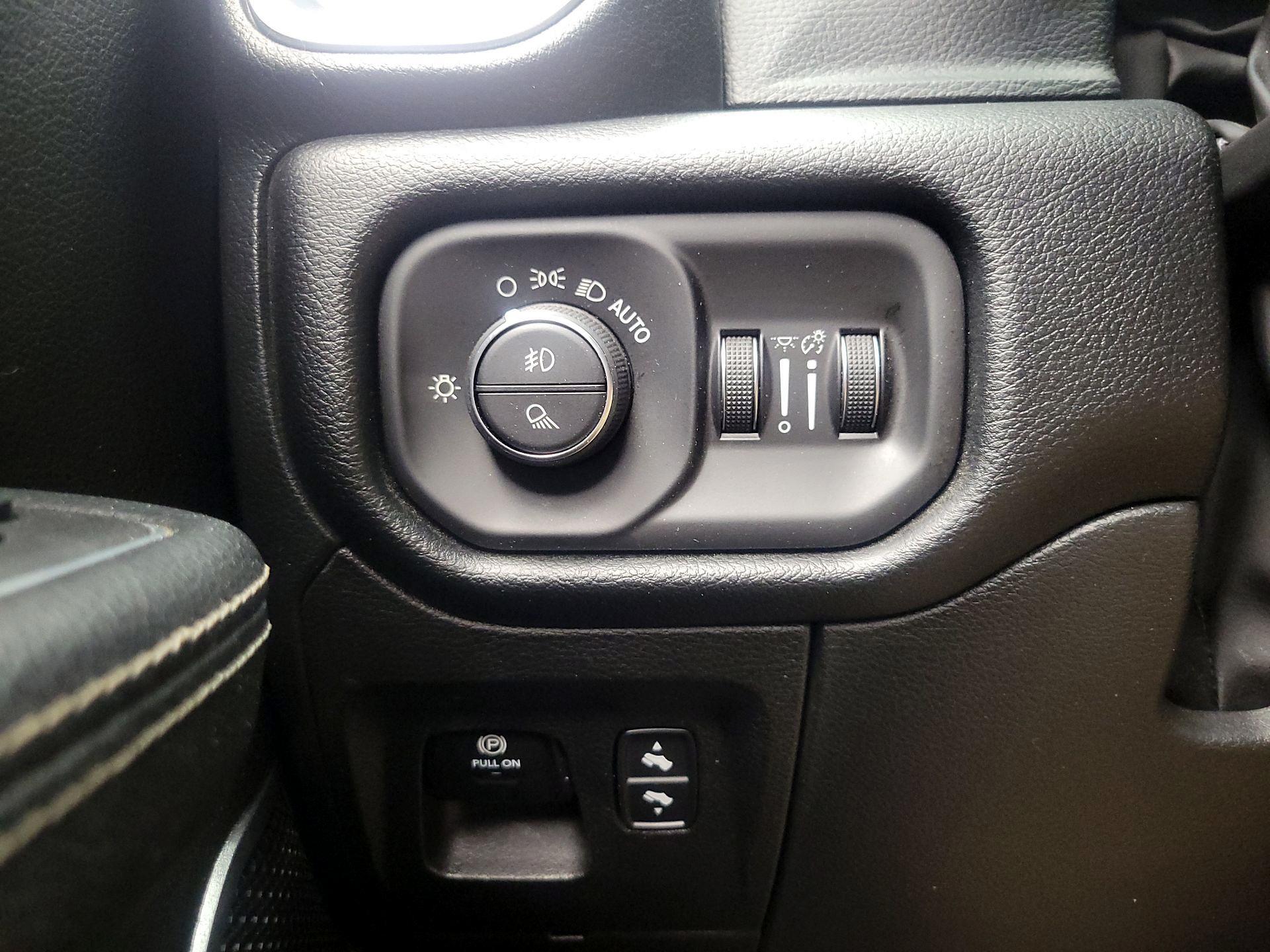 Thumbnail: 2022 RAM 1500 - 13