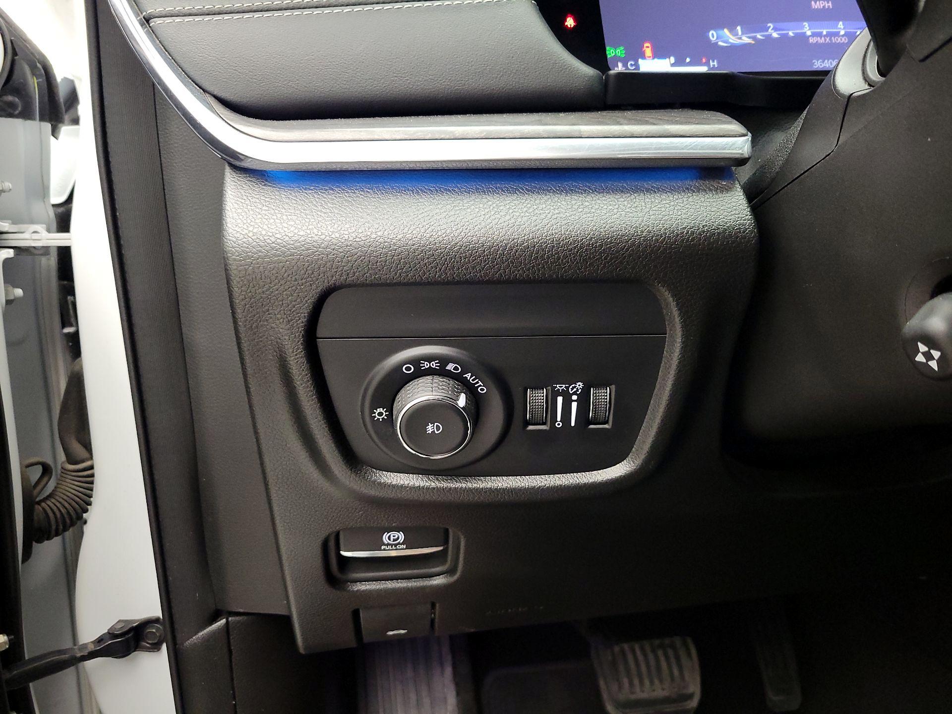 Thumbnail: 2024 Jeep Grand Cherokee - 13