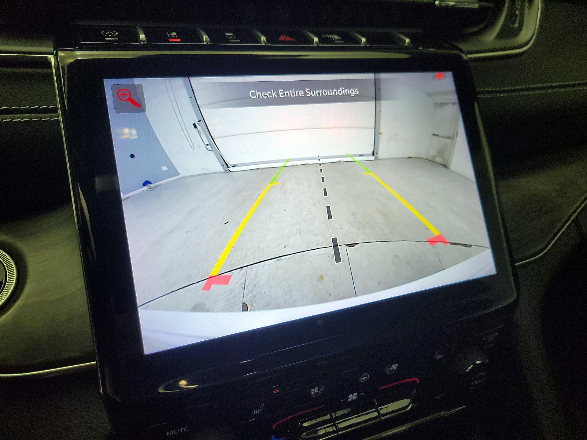 Thumbnail: 2024 Jeep Grand Cherokee - 15