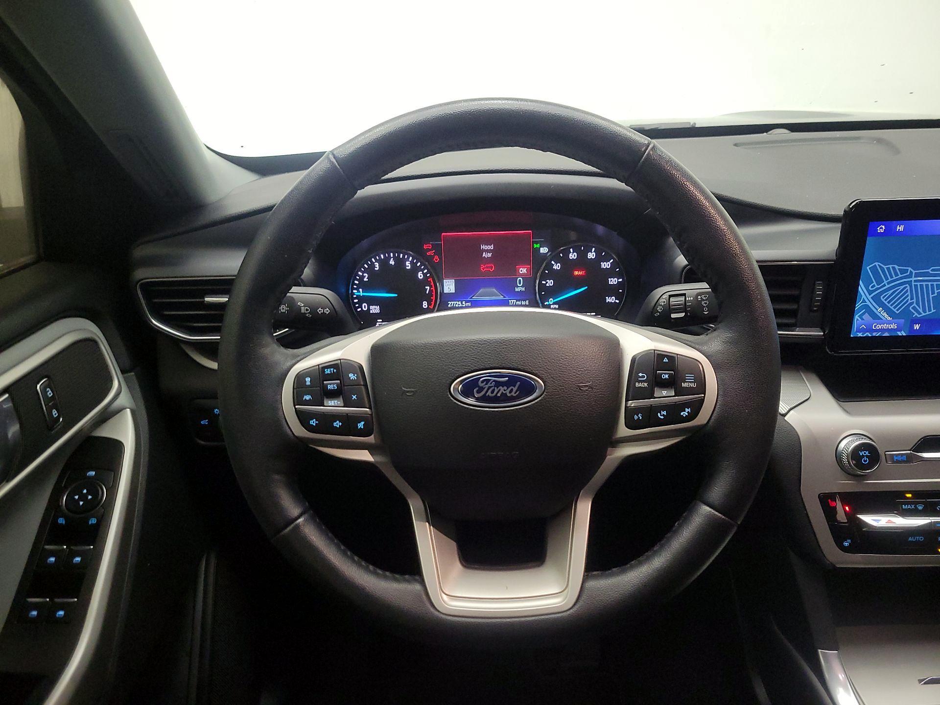 Thumbnail: 2022 Ford Explorer - 10