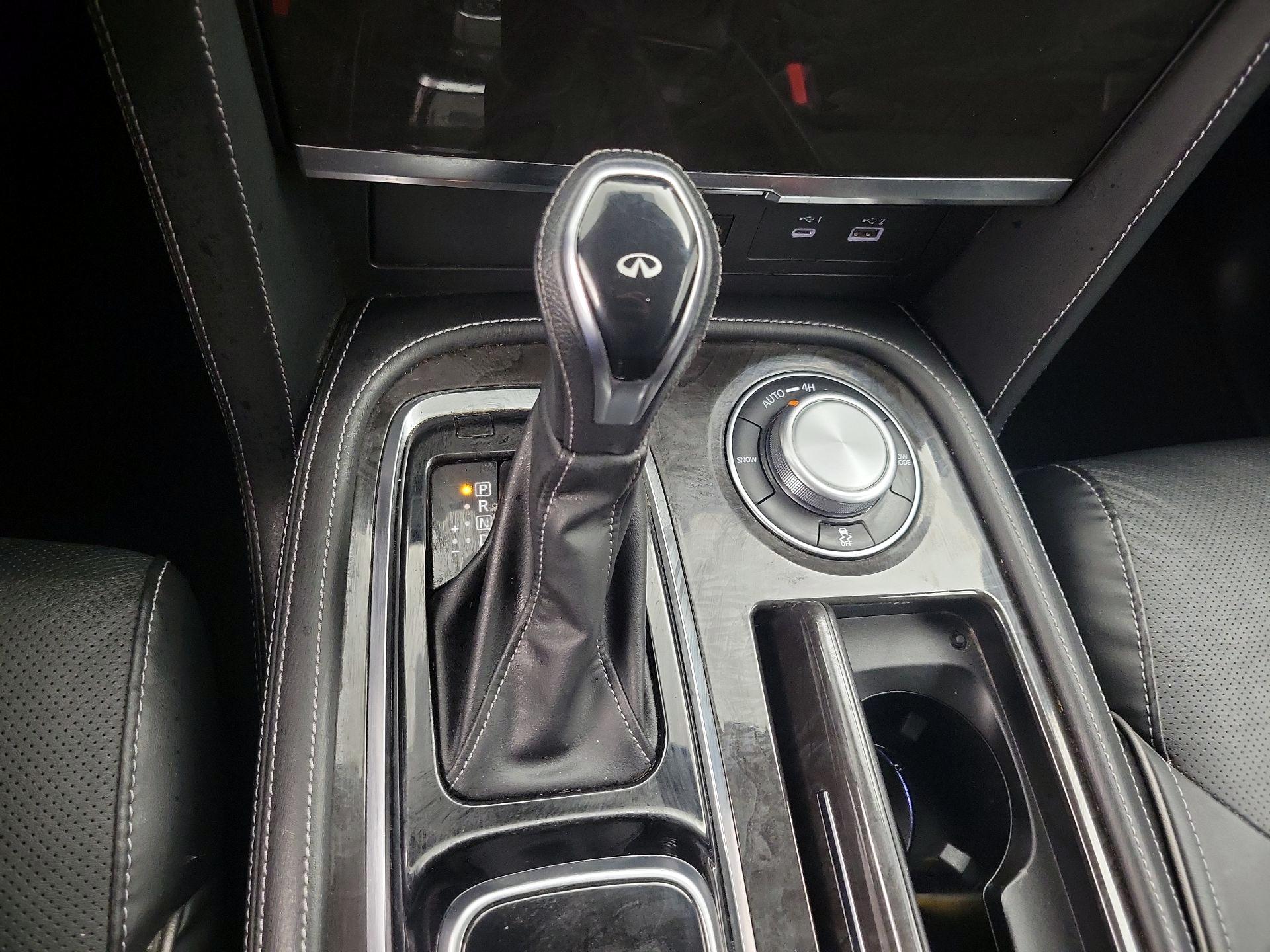 Thumbnail: 2024 INFINITI QX80 - 18