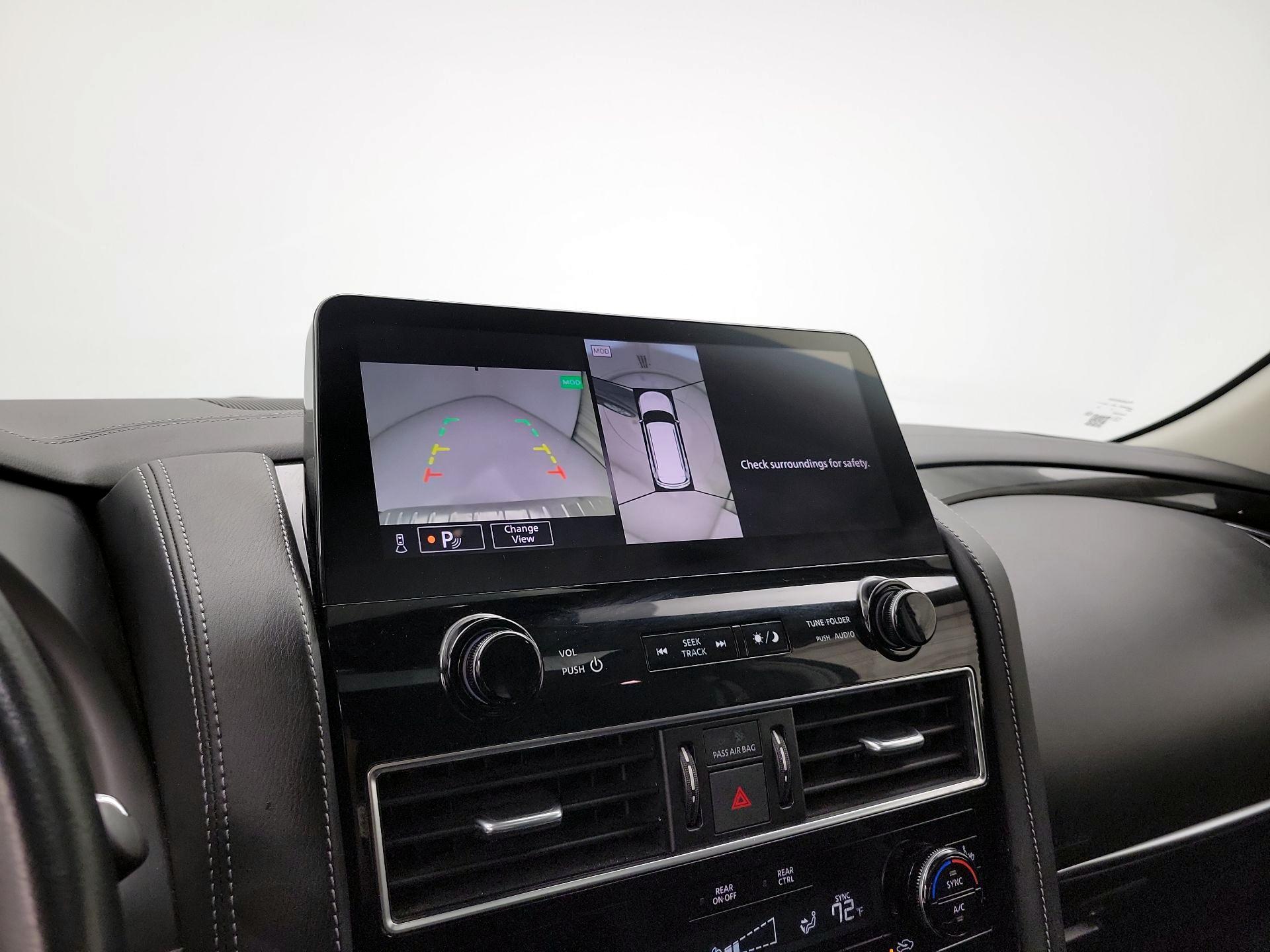 Thumbnail: 2024 INFINITI QX80 - 15