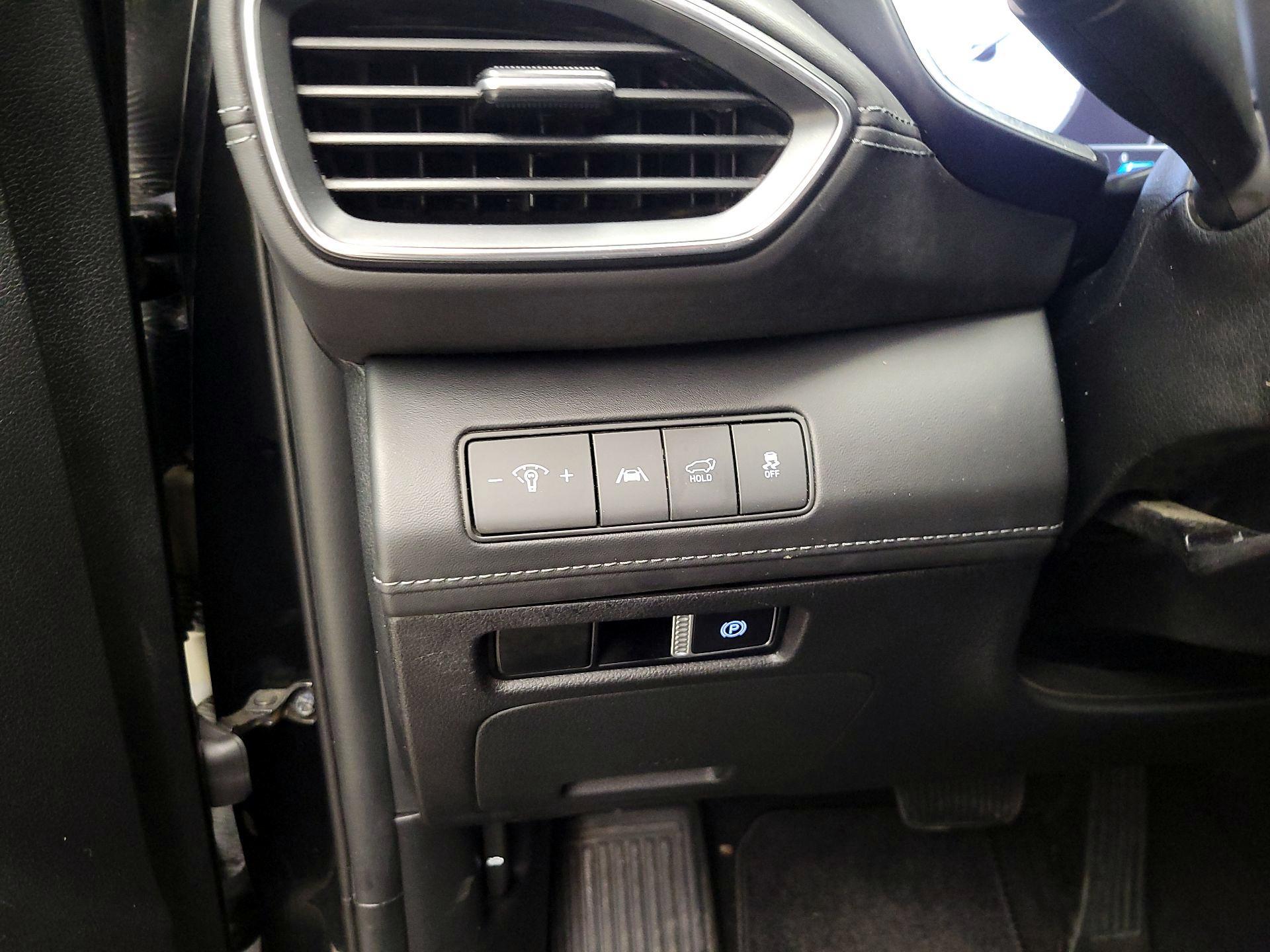 Thumbnail: 2023 Hyundai Santa Fe - 13