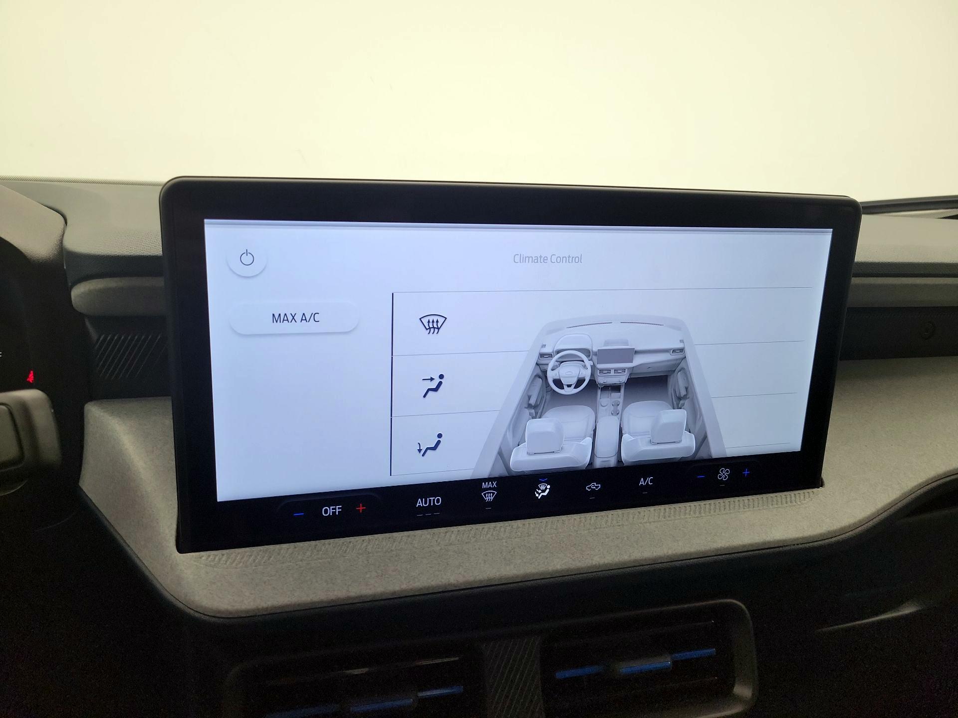 Thumbnail: 2025 Ford Maverick - 16