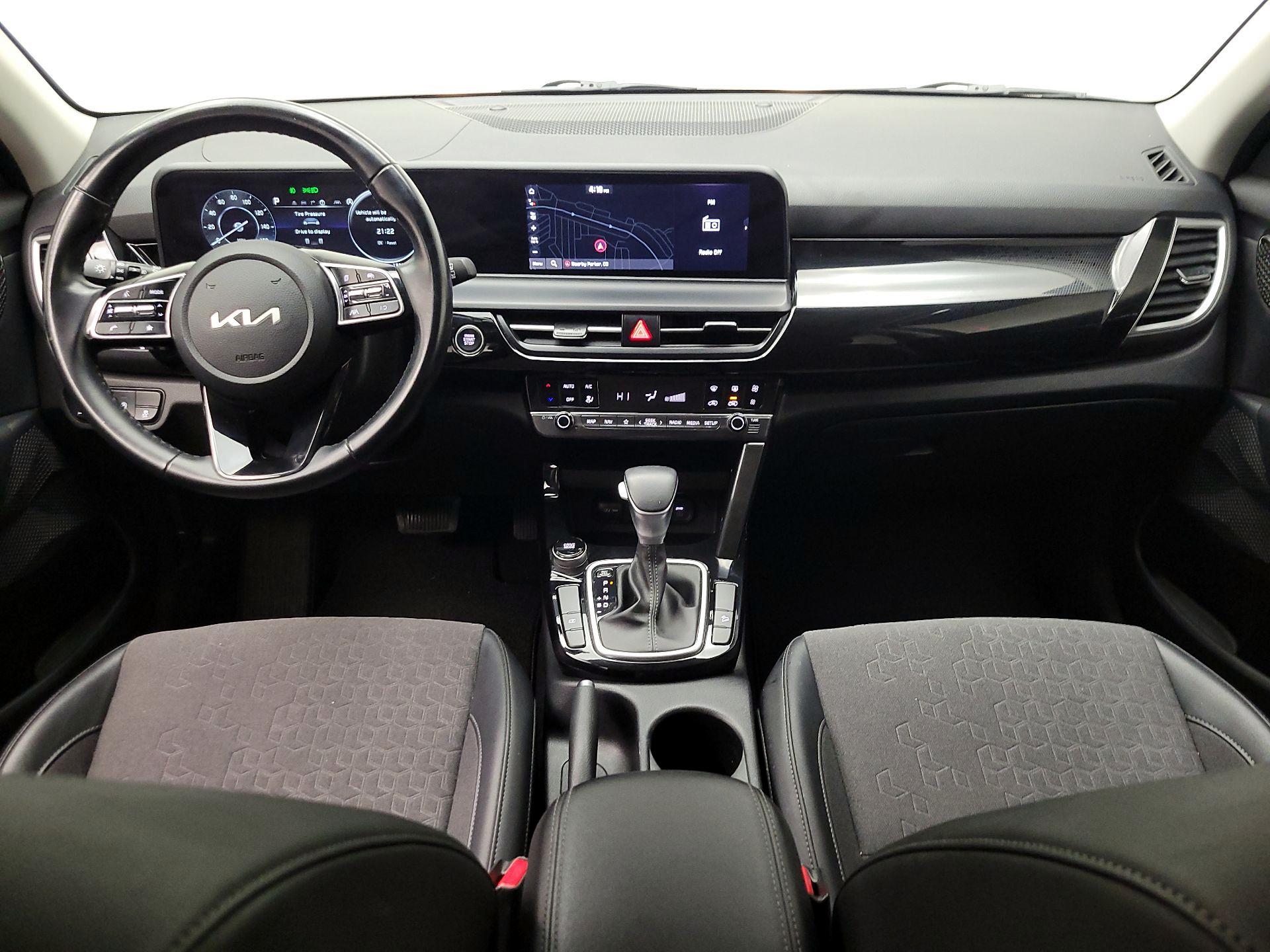 Thumbnail: 2024 Kia Seltos - 9