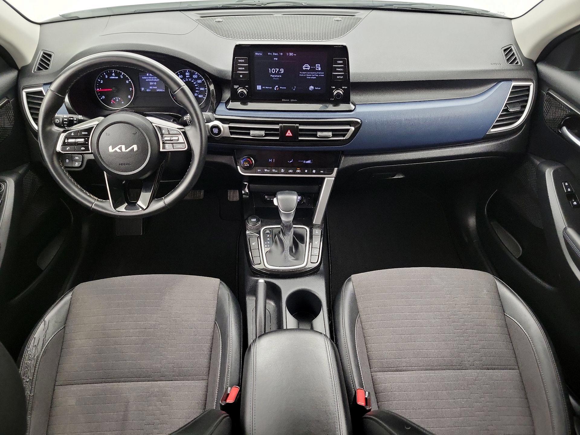 Thumbnail: 2023 Kia Seltos - 9