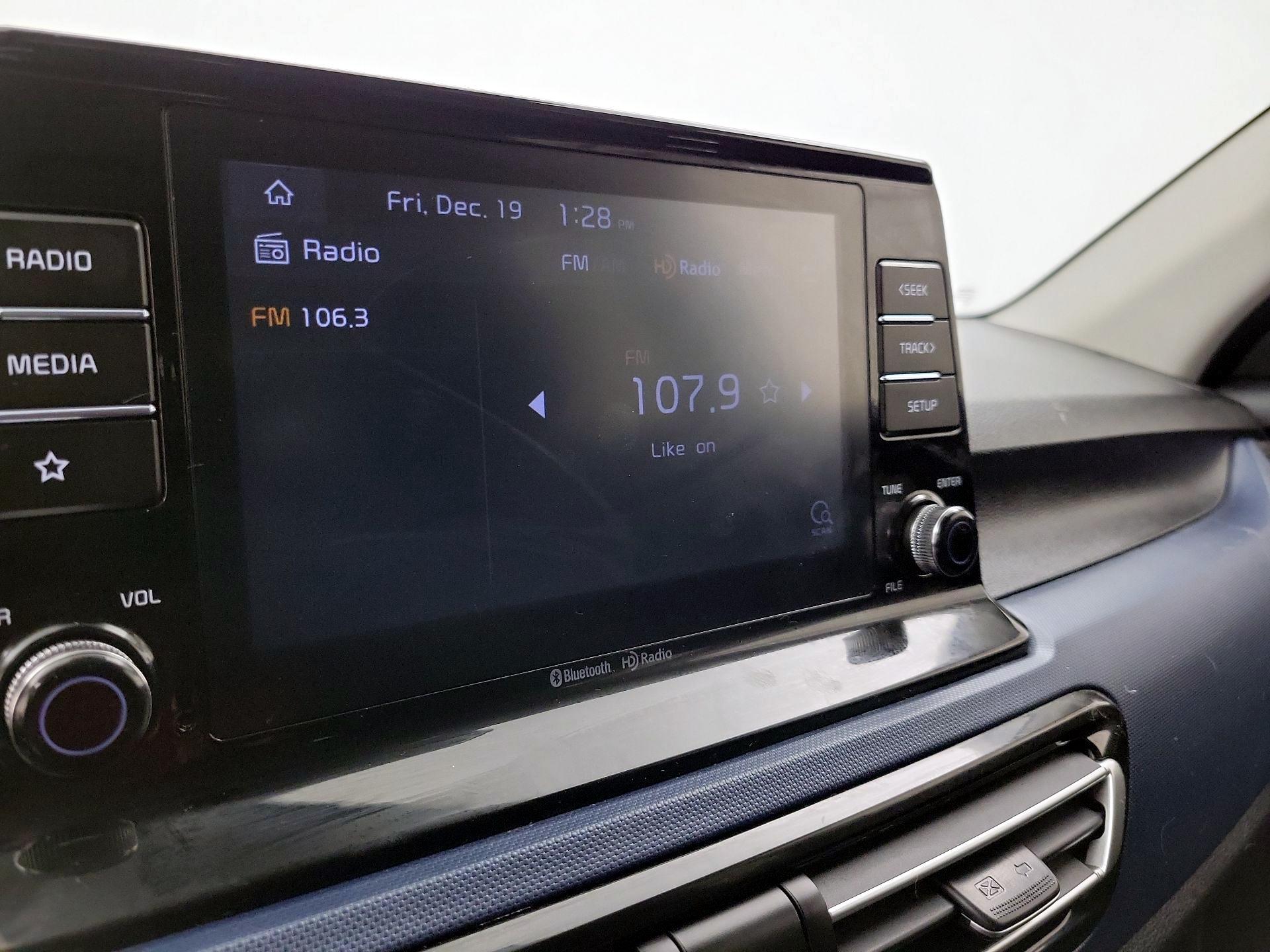 Thumbnail: 2023 Kia Seltos - 15