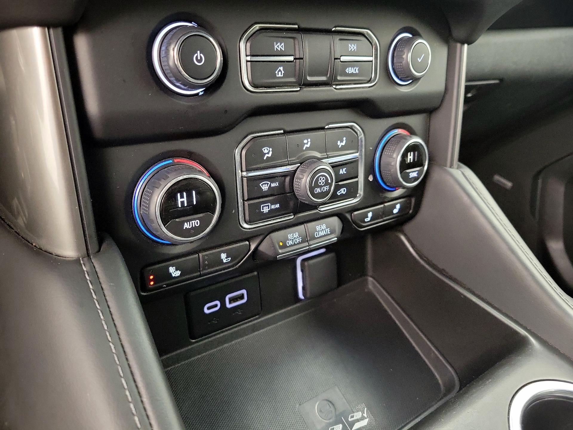 Thumbnail: 2024 Chevrolet Tahoe - 17