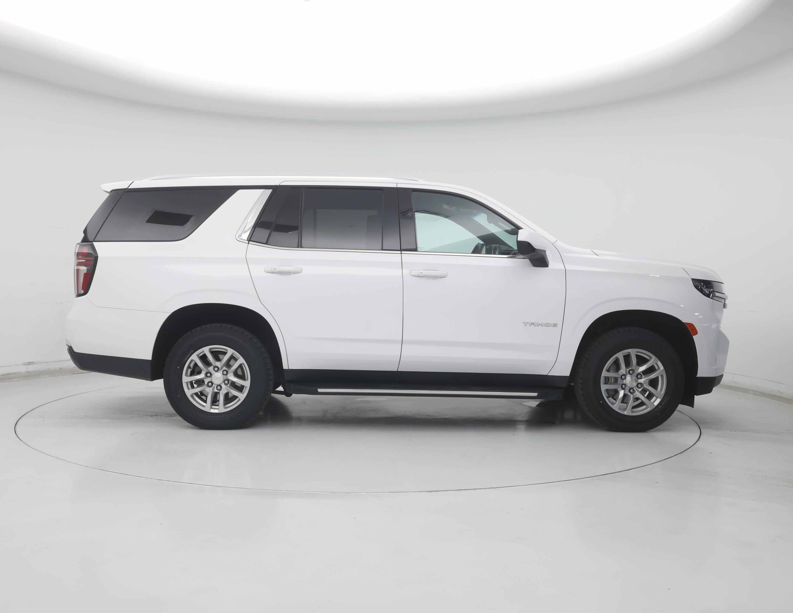 Thumbnail: 2024 Chevrolet Tahoe - 7