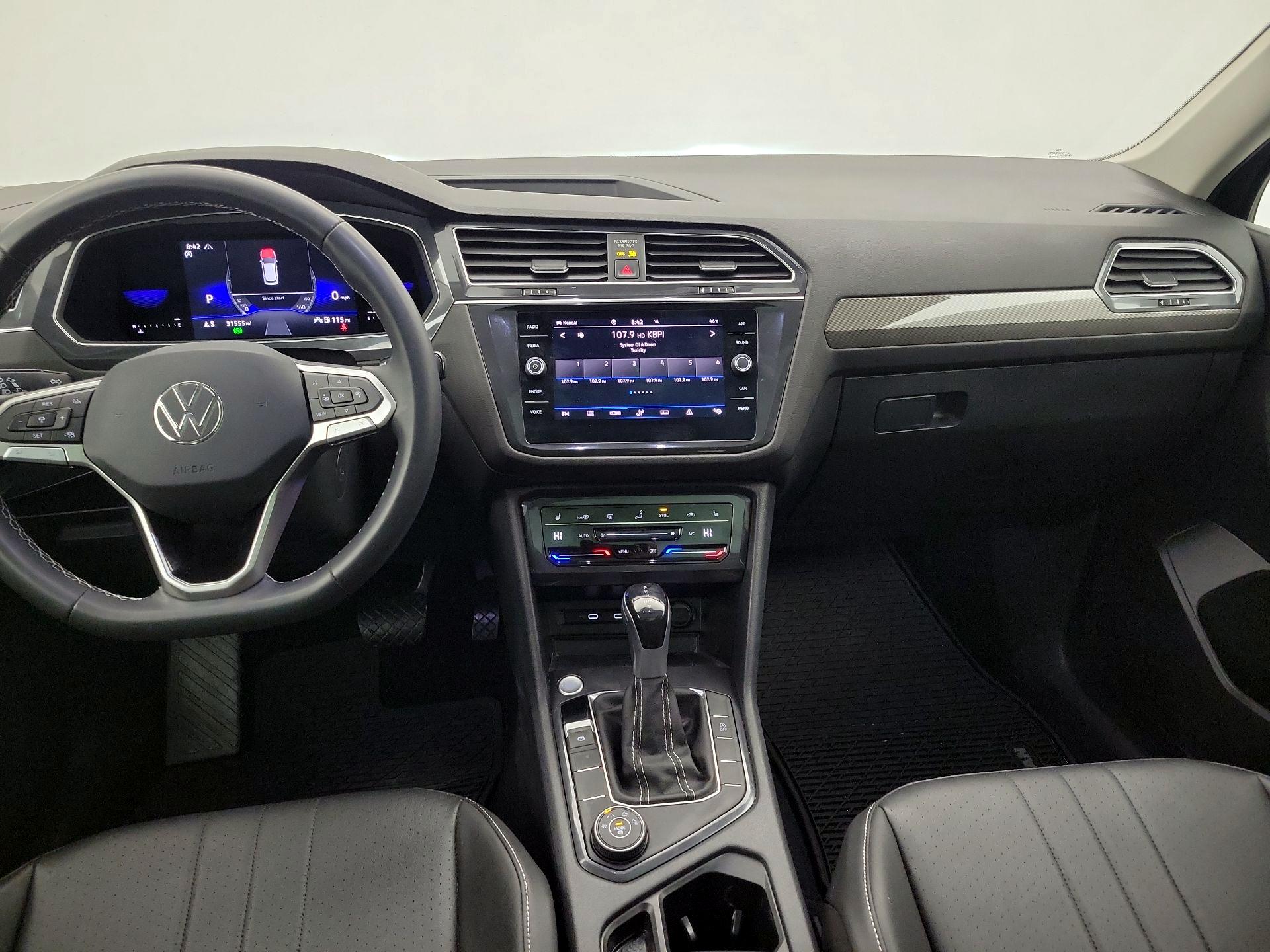 Thumbnail: 2022 Volkswagen Tiguan - 9