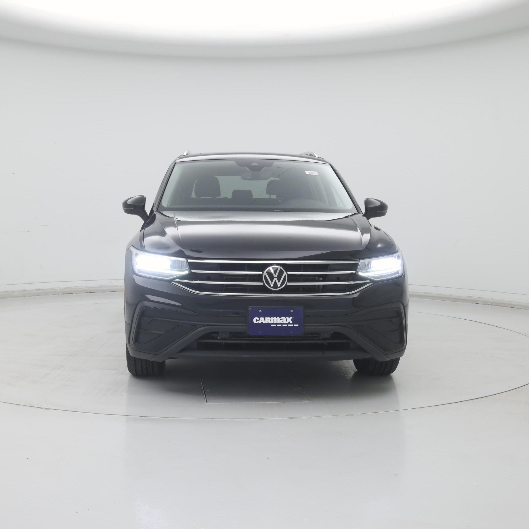 Thumbnail: 2022 Volkswagen Tiguan - 5