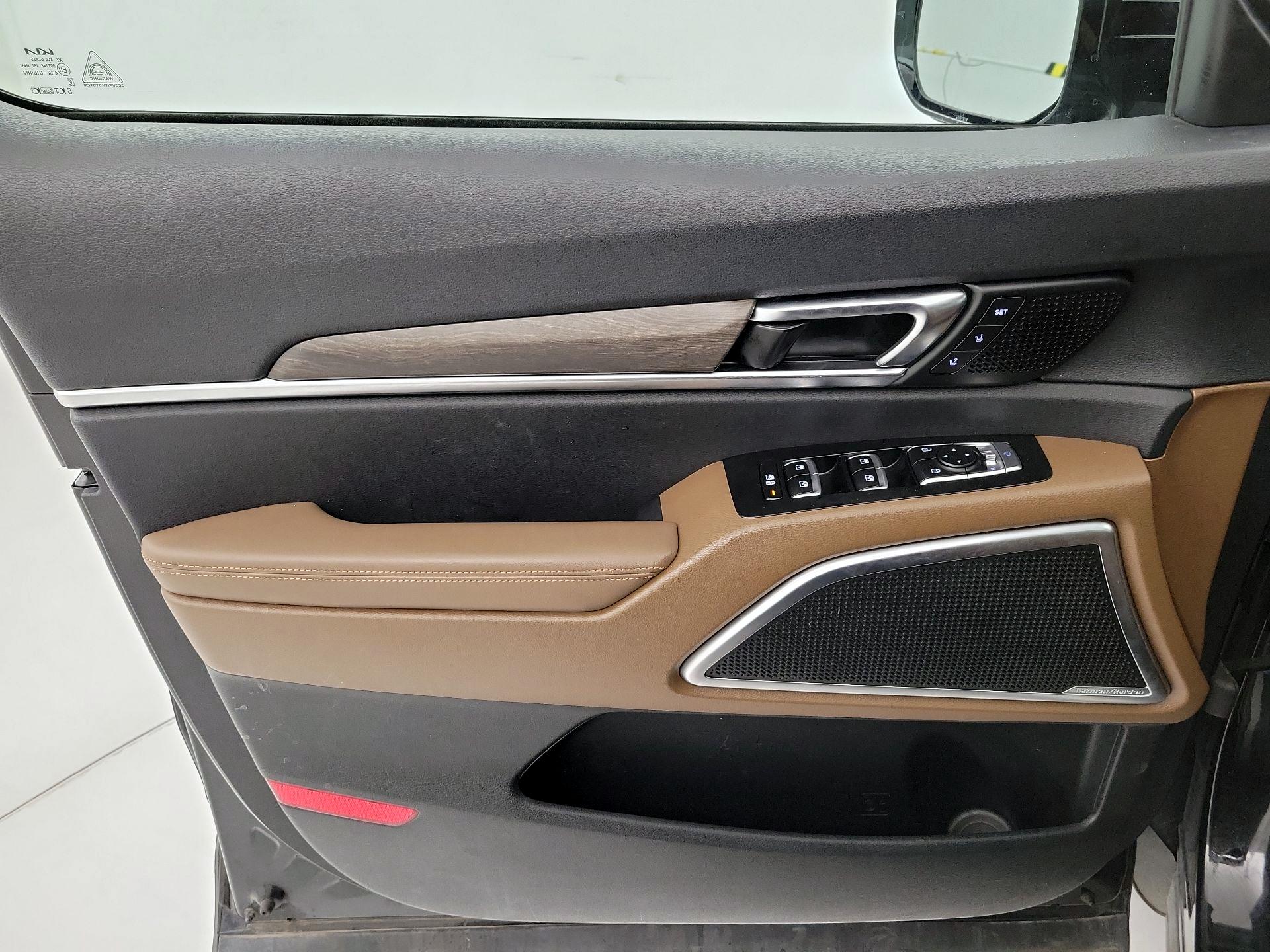 Thumbnail: 2022 Kia Telluride - 12