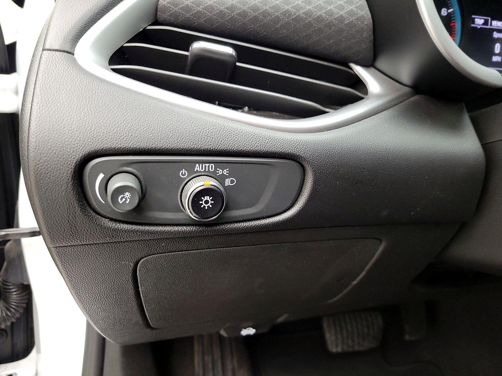 Thumbnail: 2023 Chevrolet Malibu - 13