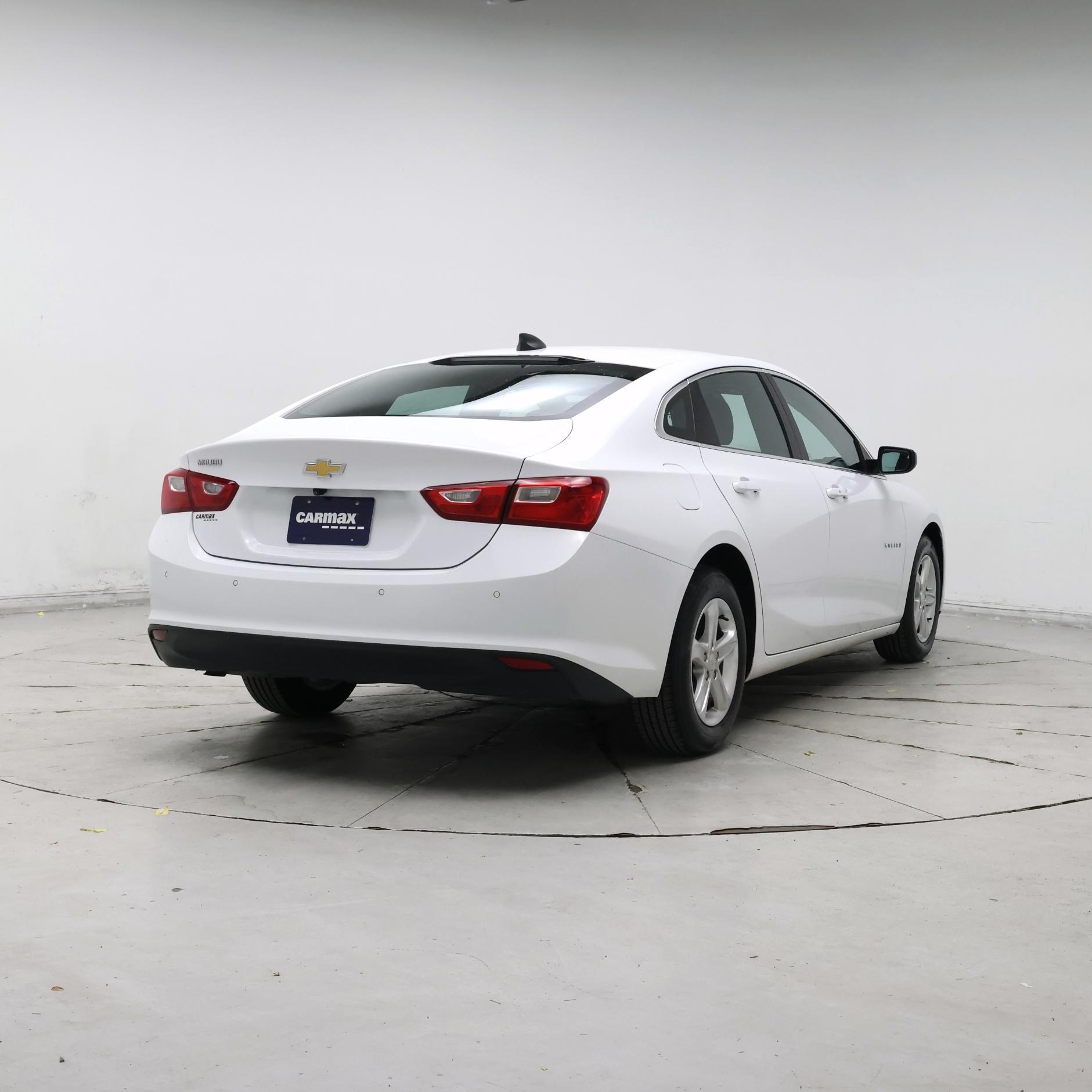 Thumbnail: 2023 Chevrolet Malibu - 8