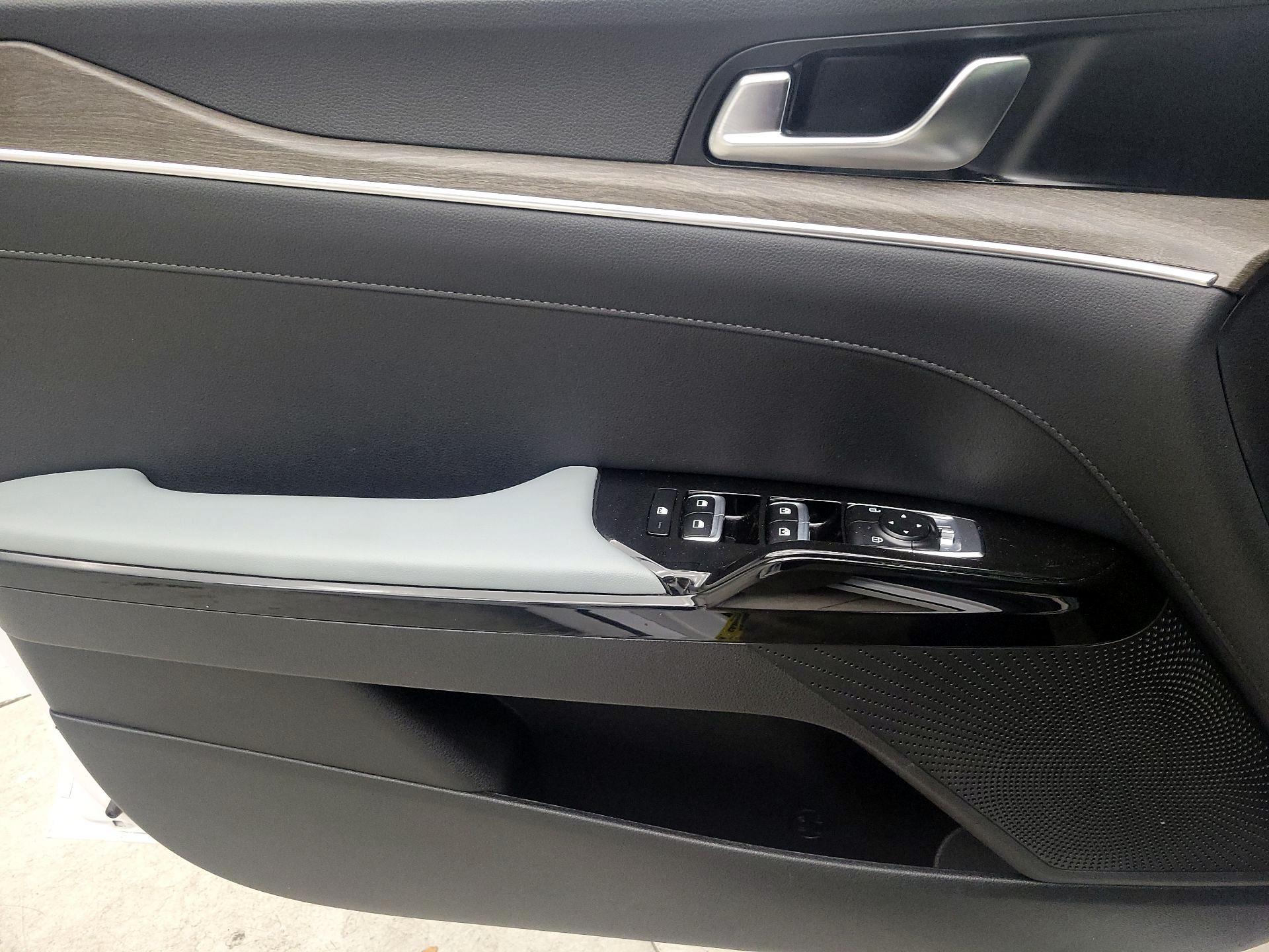 Thumbnail: 2023 Kia K5 - 12