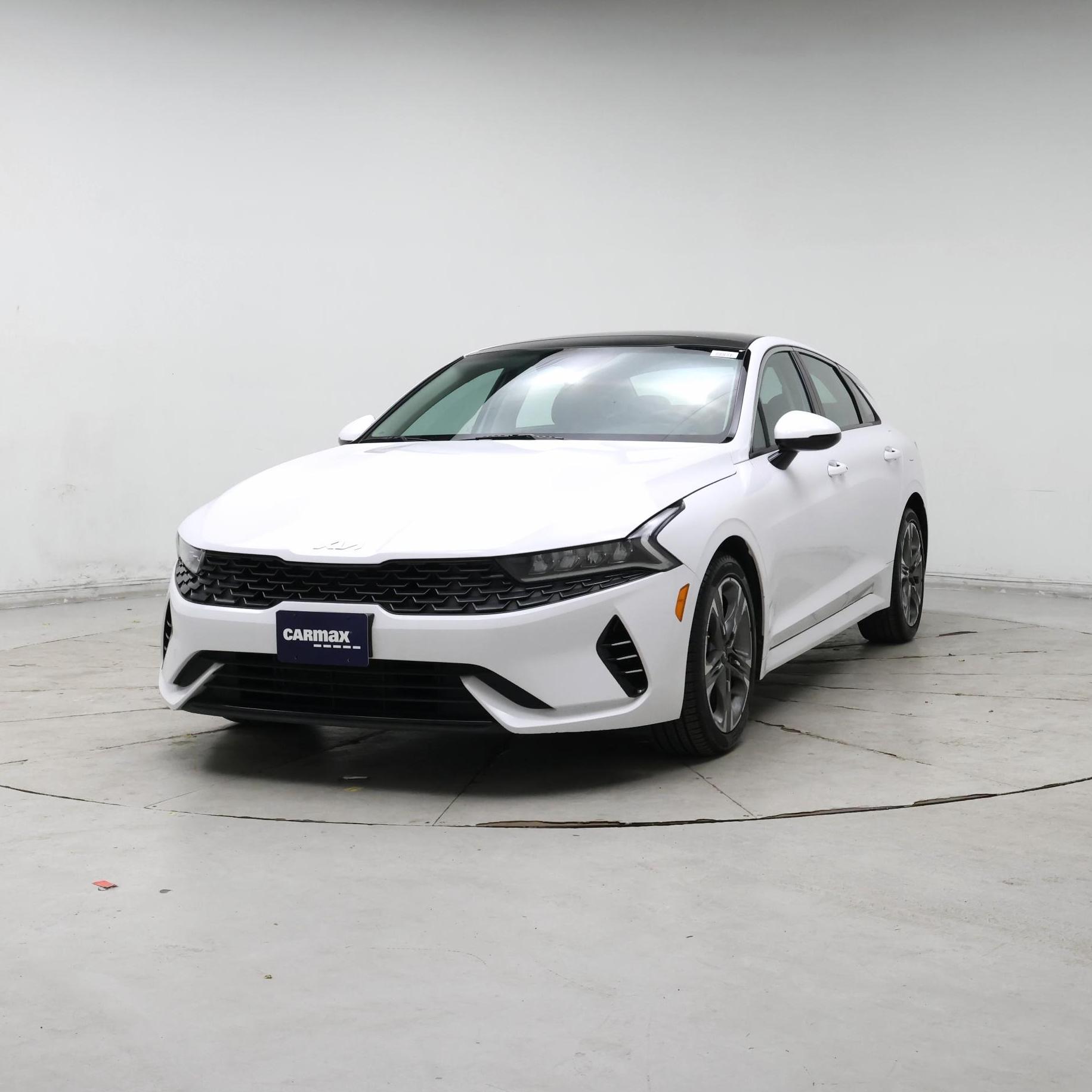 Thumbnail: 2023 Kia K5 - 4